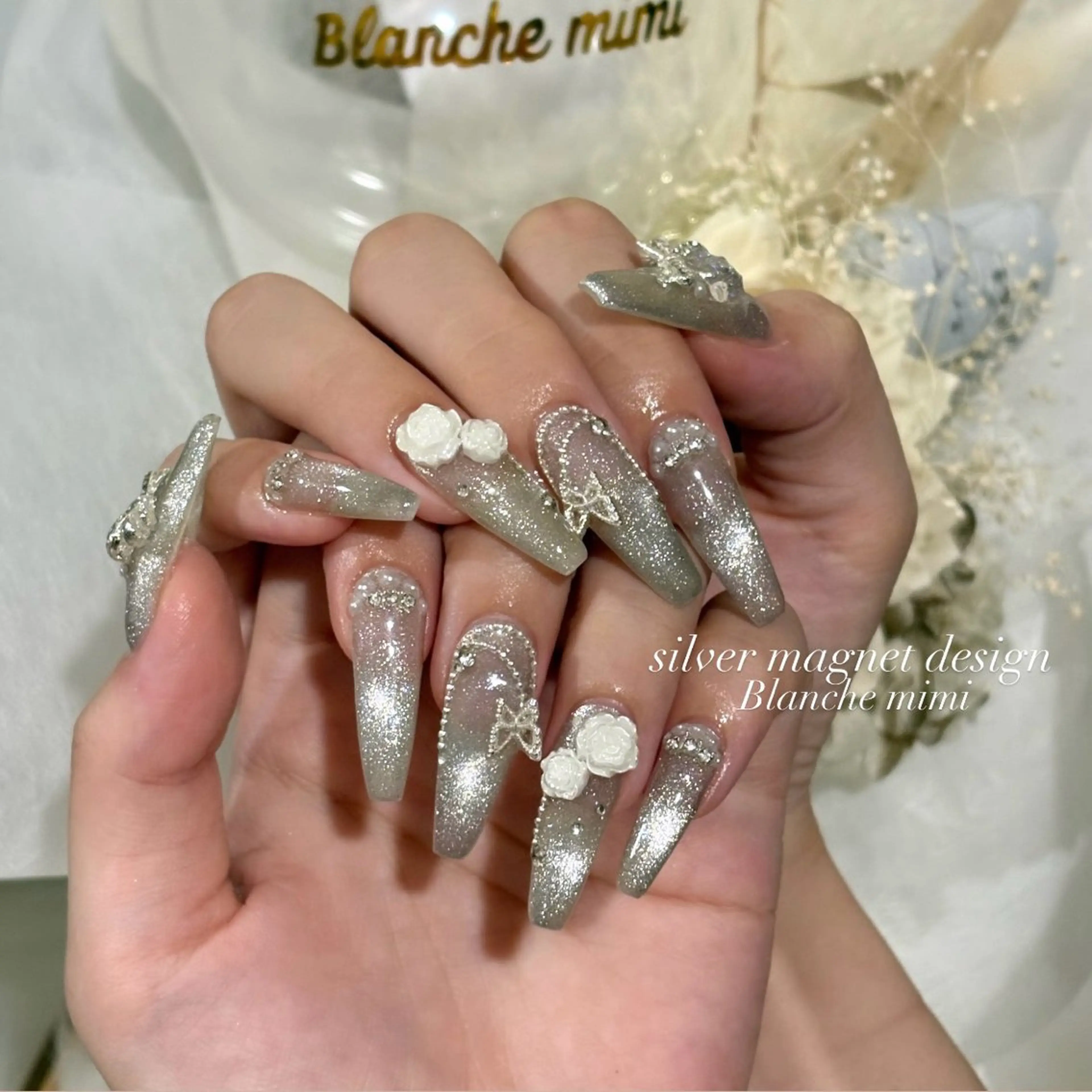 ネイル ハンドネイル Blanche mimi.u_aのネイルデザイン
