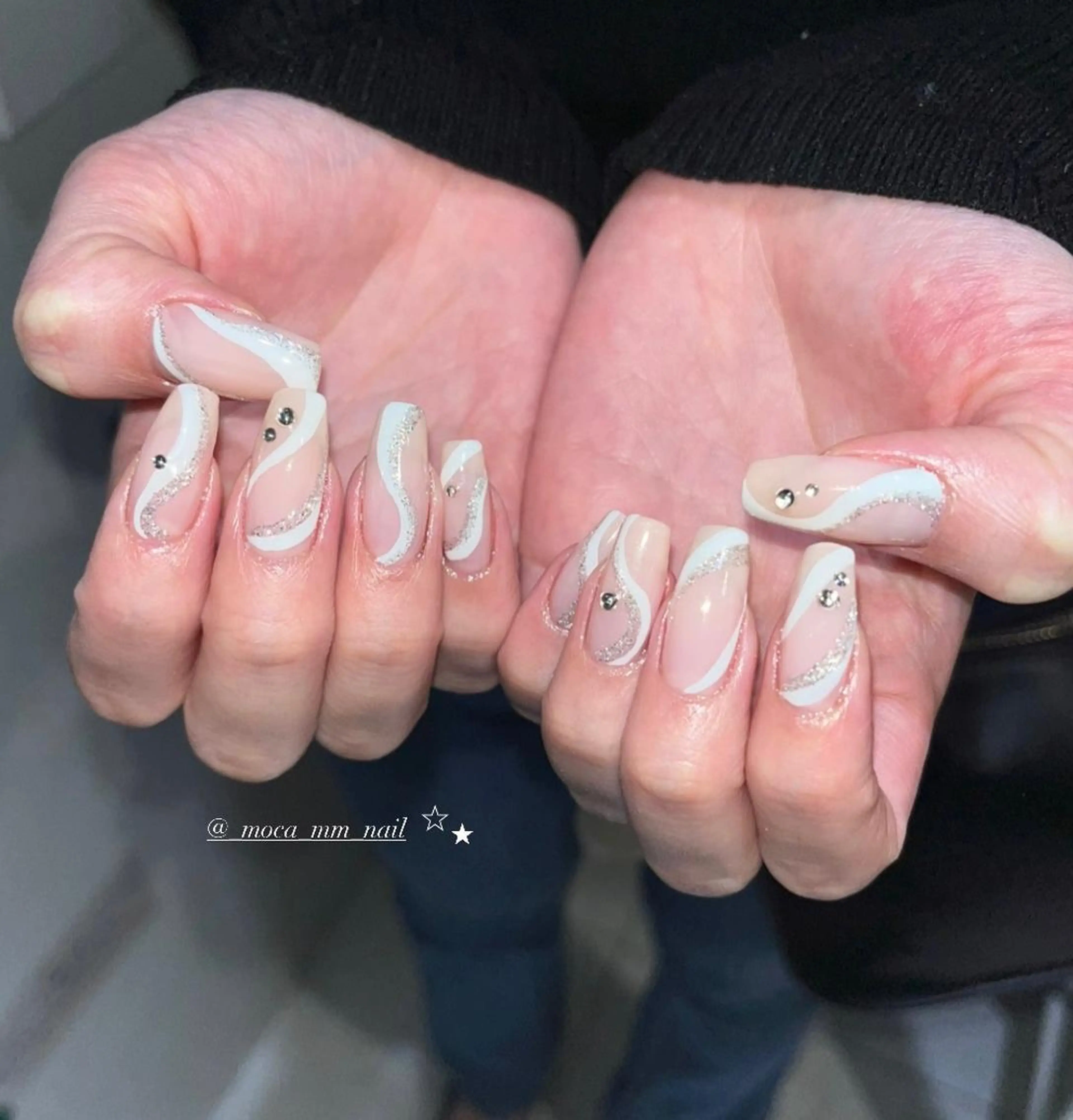 ネイル ハンドネイル フットネイル ˚✧⁺⭐︎༚moca miyuu⁎⁺˳✧༚のネイルデザイン
