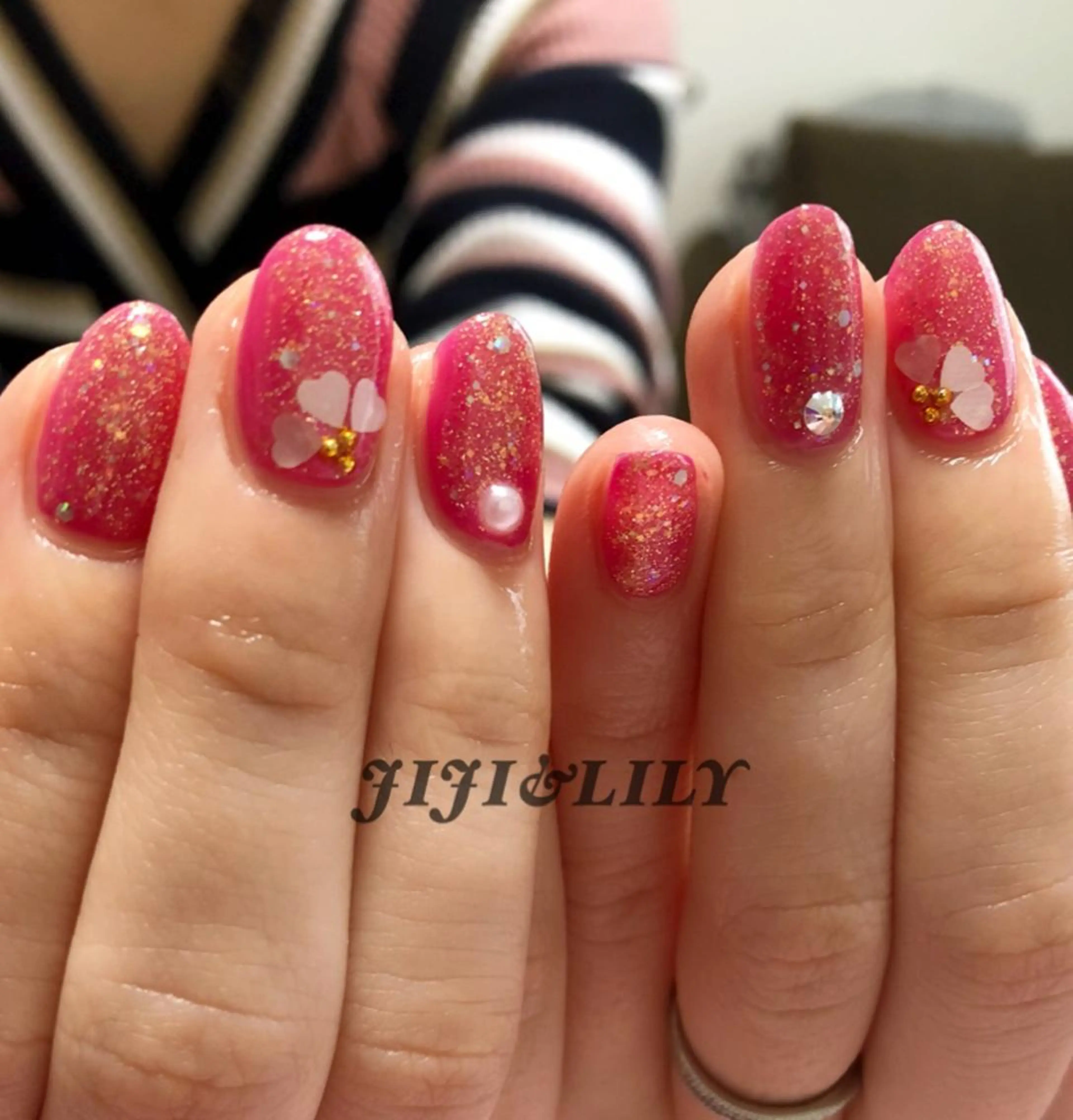 ネイル 桜ネイル ラメ(グリッター) ピンク 豊田 圭子のネイルデザイン