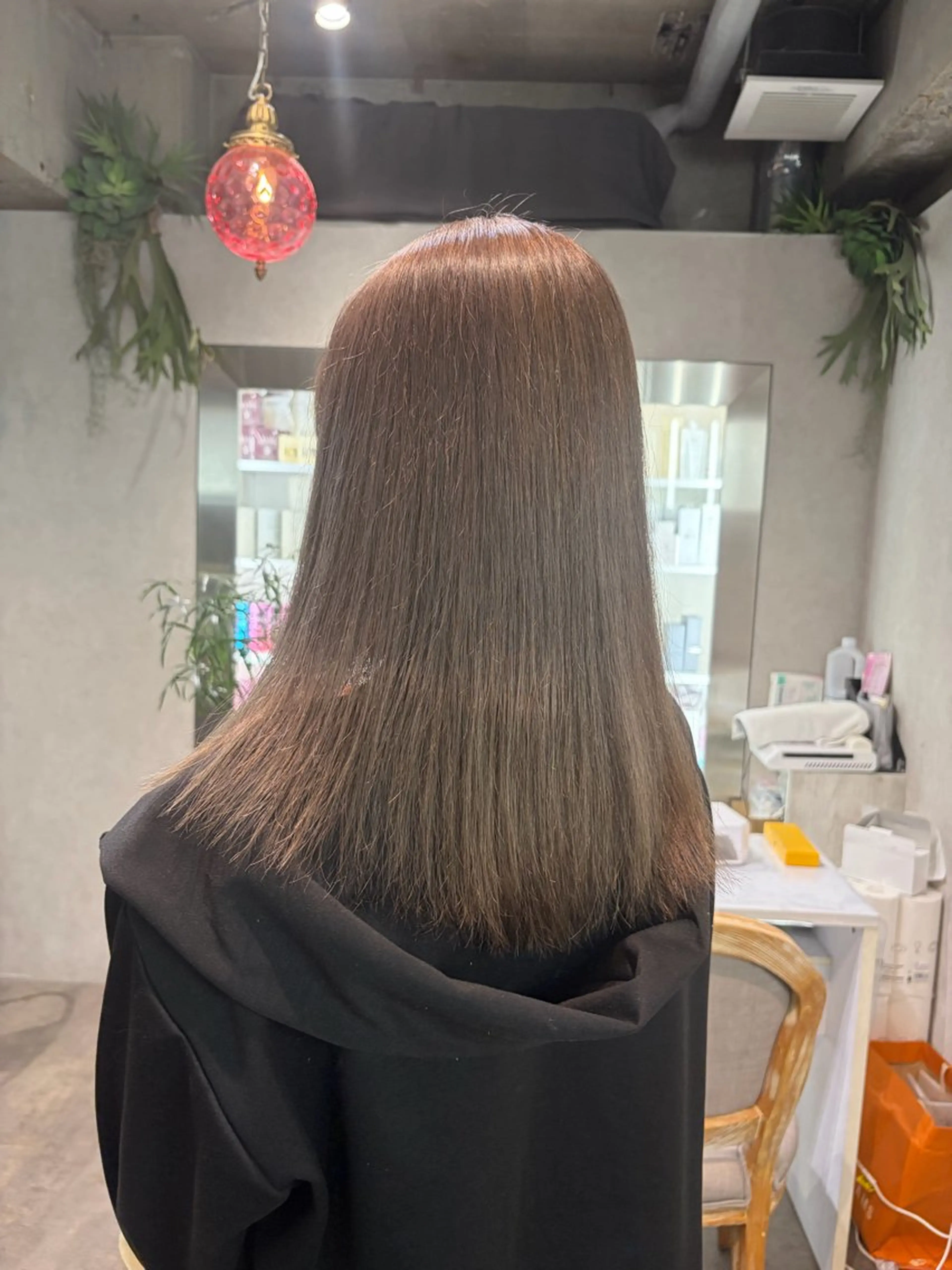 ミディアム ヘアカラー トリートメント 透明感カラー🫧🎀 まりなのヘアスタイル
