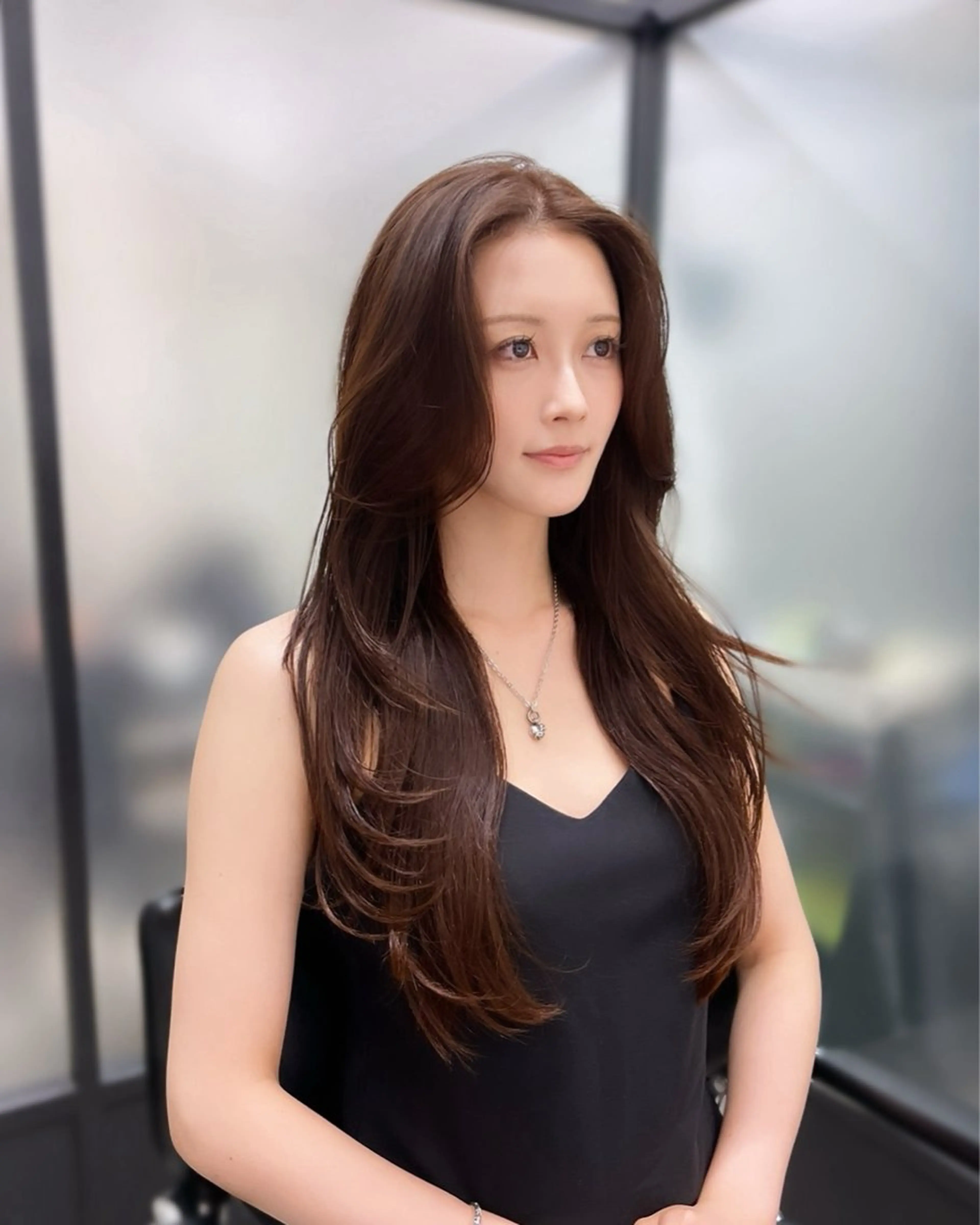 セミロング 韓国風ヘア レイヤーカット カット トリートメント 韓国レイヤーカット 髪質改善▫️水野有真のヘアスタイル