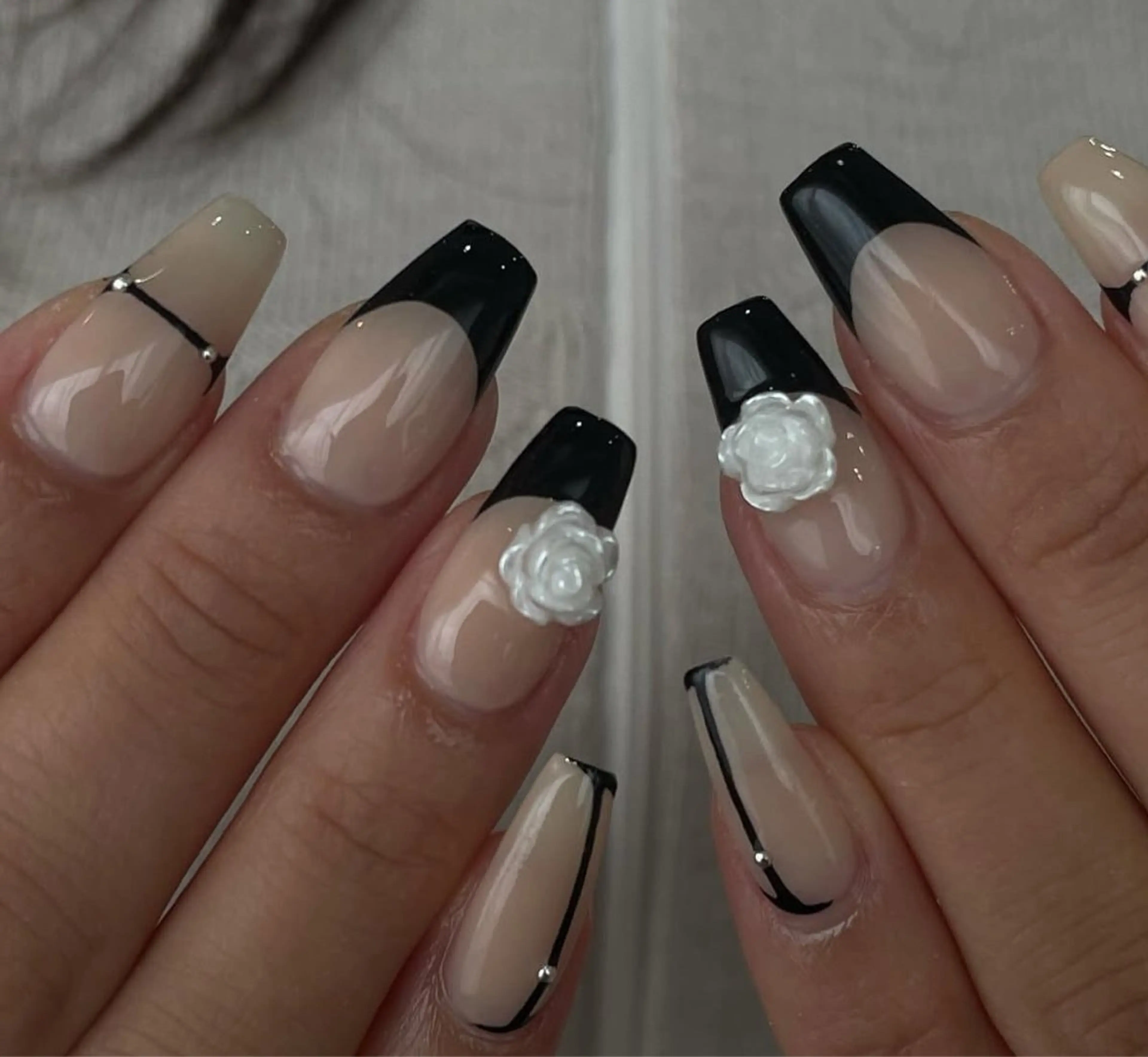 ネイル アートネイル オーロラネイル チークネイル フレンチネイル ガラスフレンチ ハンドネイル 🎀🎀YooLi Nail Salonのネイルデザイン