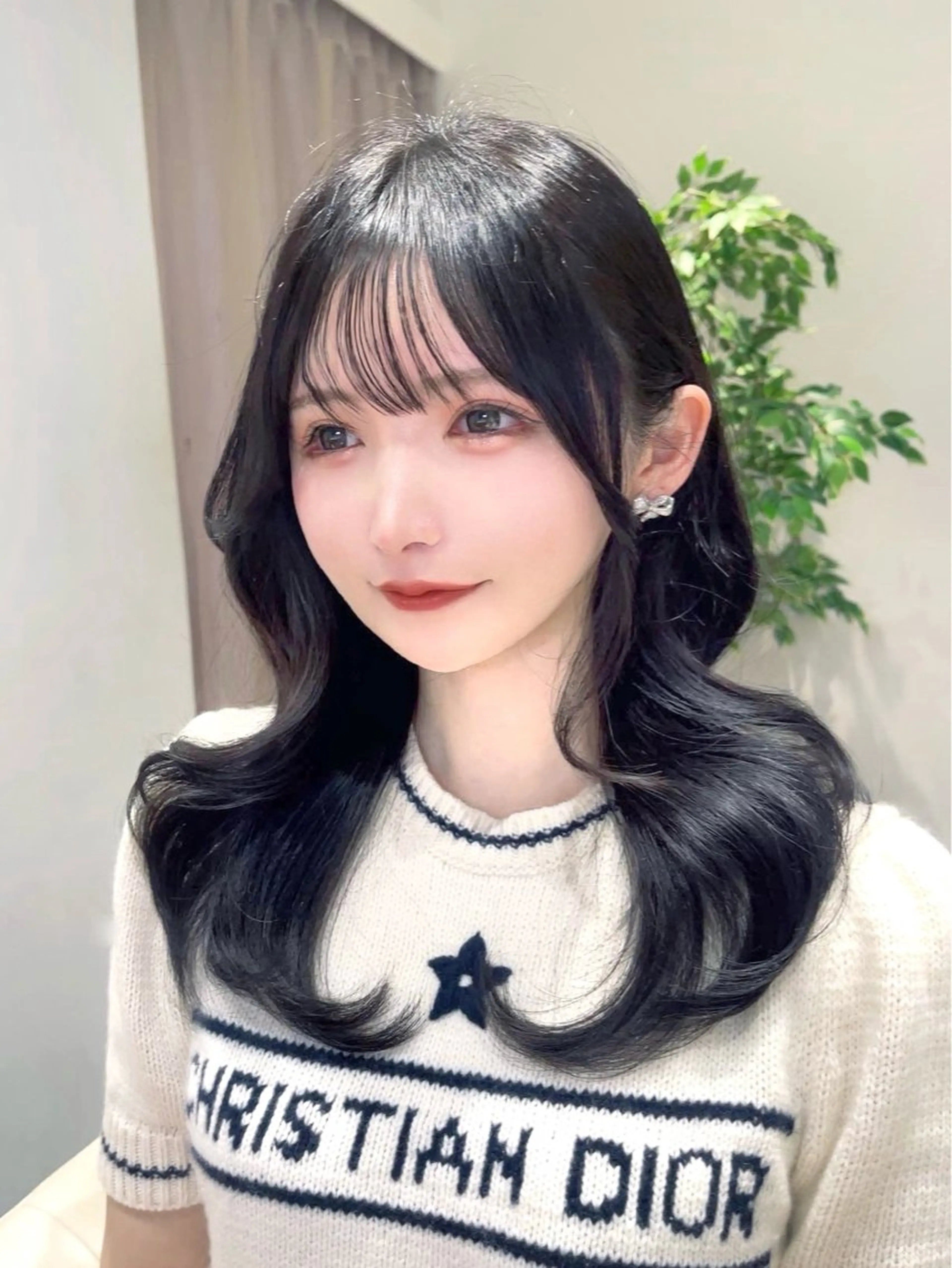 セミロング カラー カット ヘアカラー トリートメント ヘッドスパ ヘアセット 韓国ヘア/レイヤー/ 顔まわり/りょーとのヘアスタイル