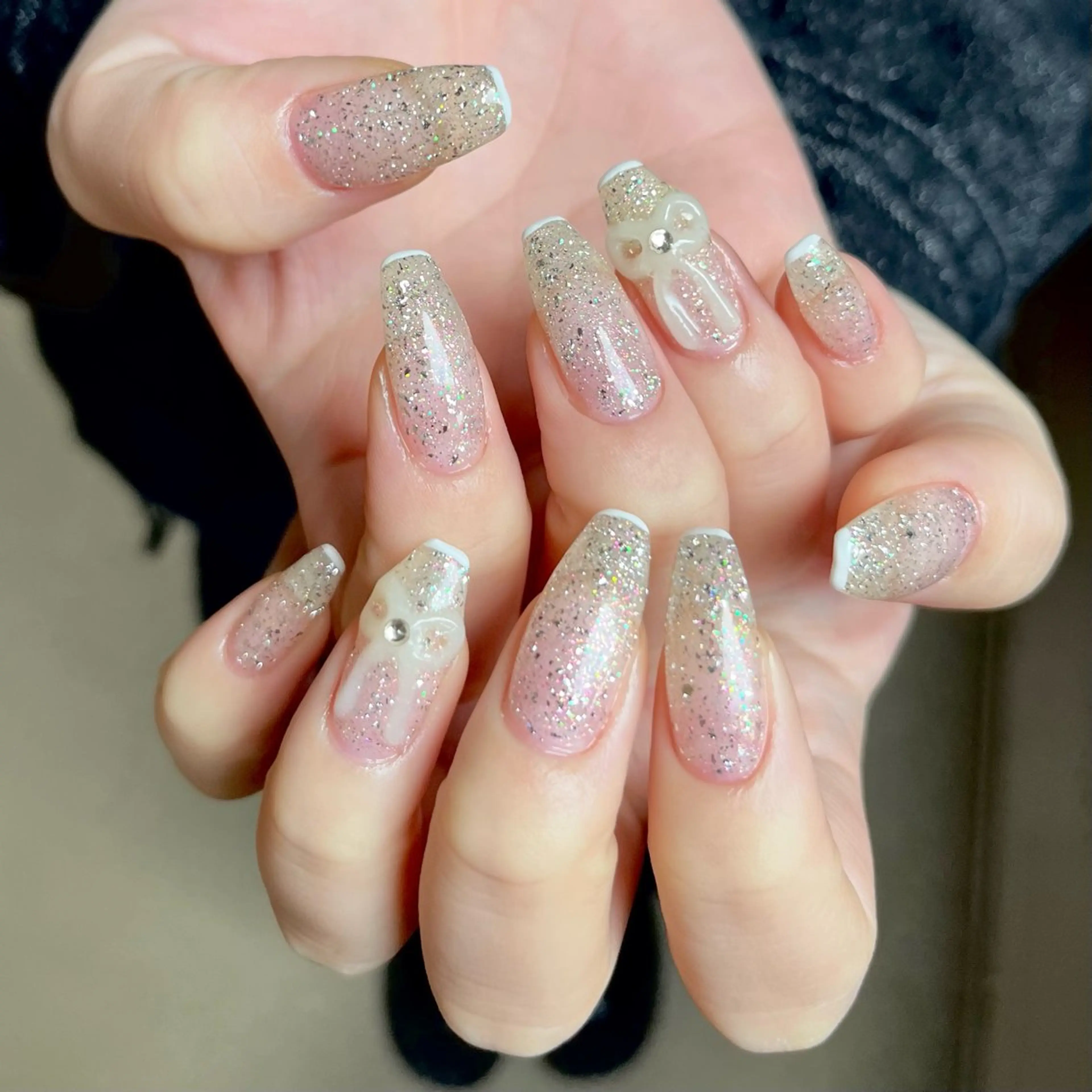 ネイル グリーン ラメ(グリッター) ハンドネイル vegh.所属・vegh. nail／阿波座のネイルデザイン