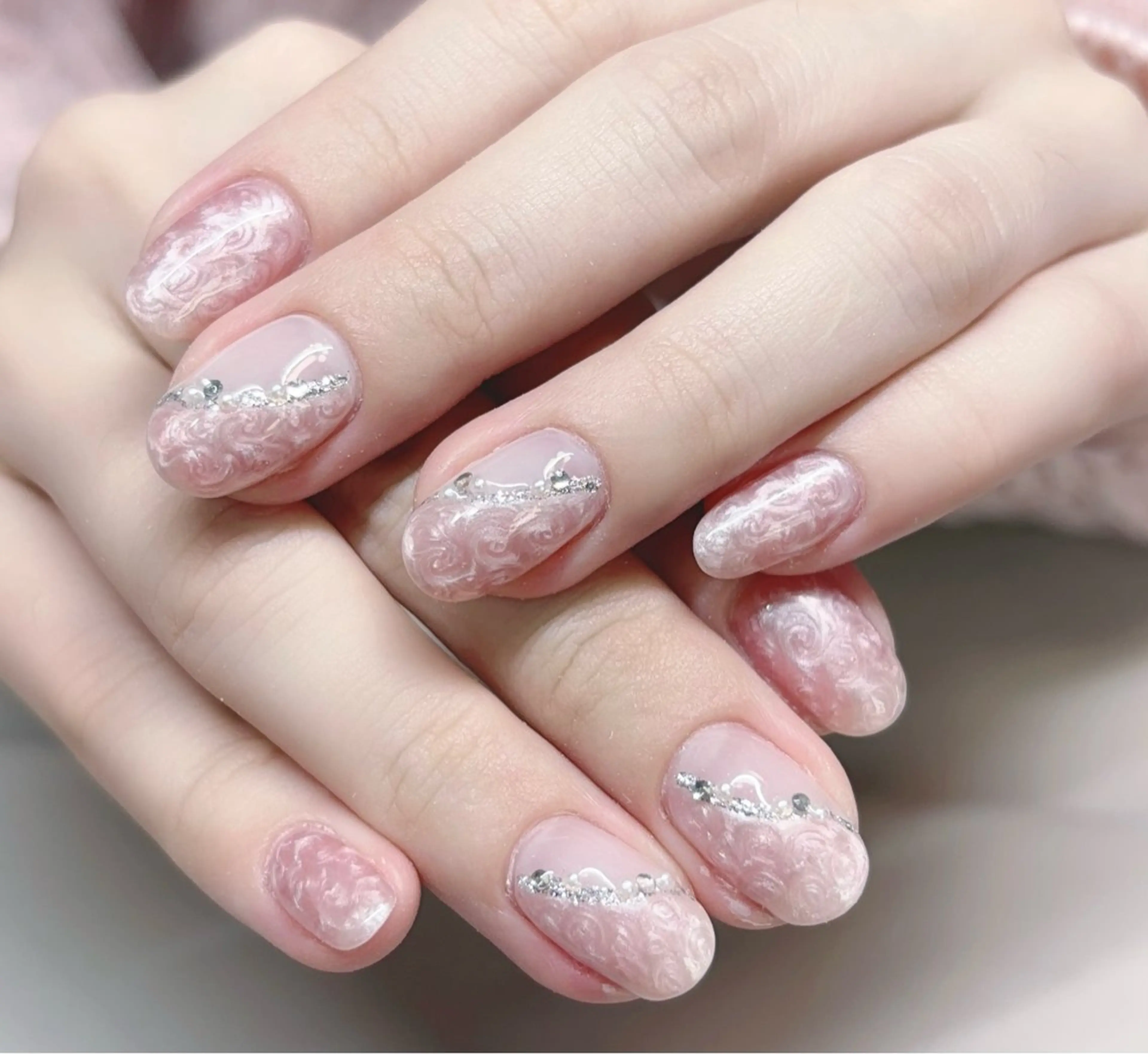 ネイル アートネイル オーロラネイル ジェルネイル ガーリー キラキラネイル Rika Nail salon 1のネイルデザイン