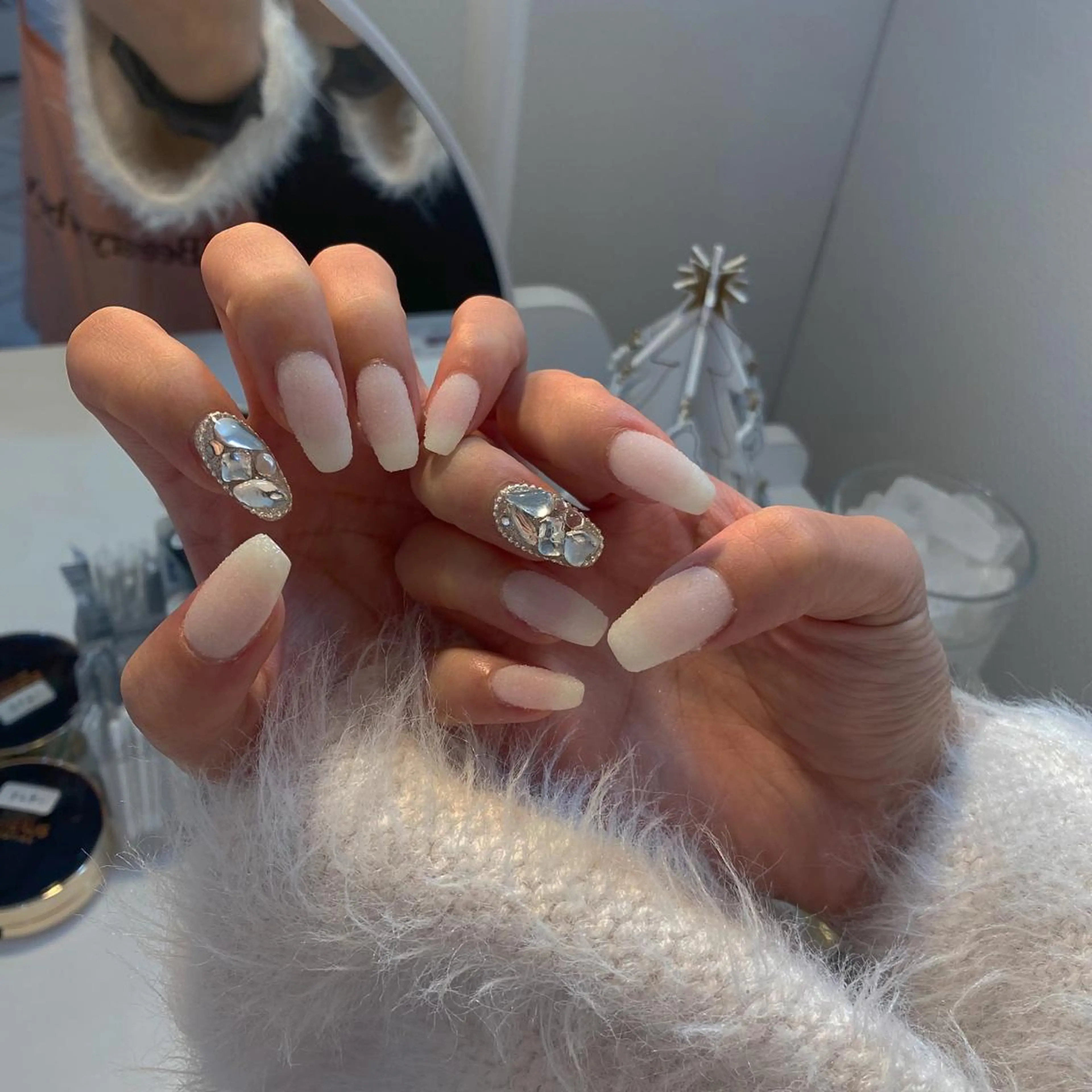 ネイル Lim nail🤍 Ayaのネイルデザイン
