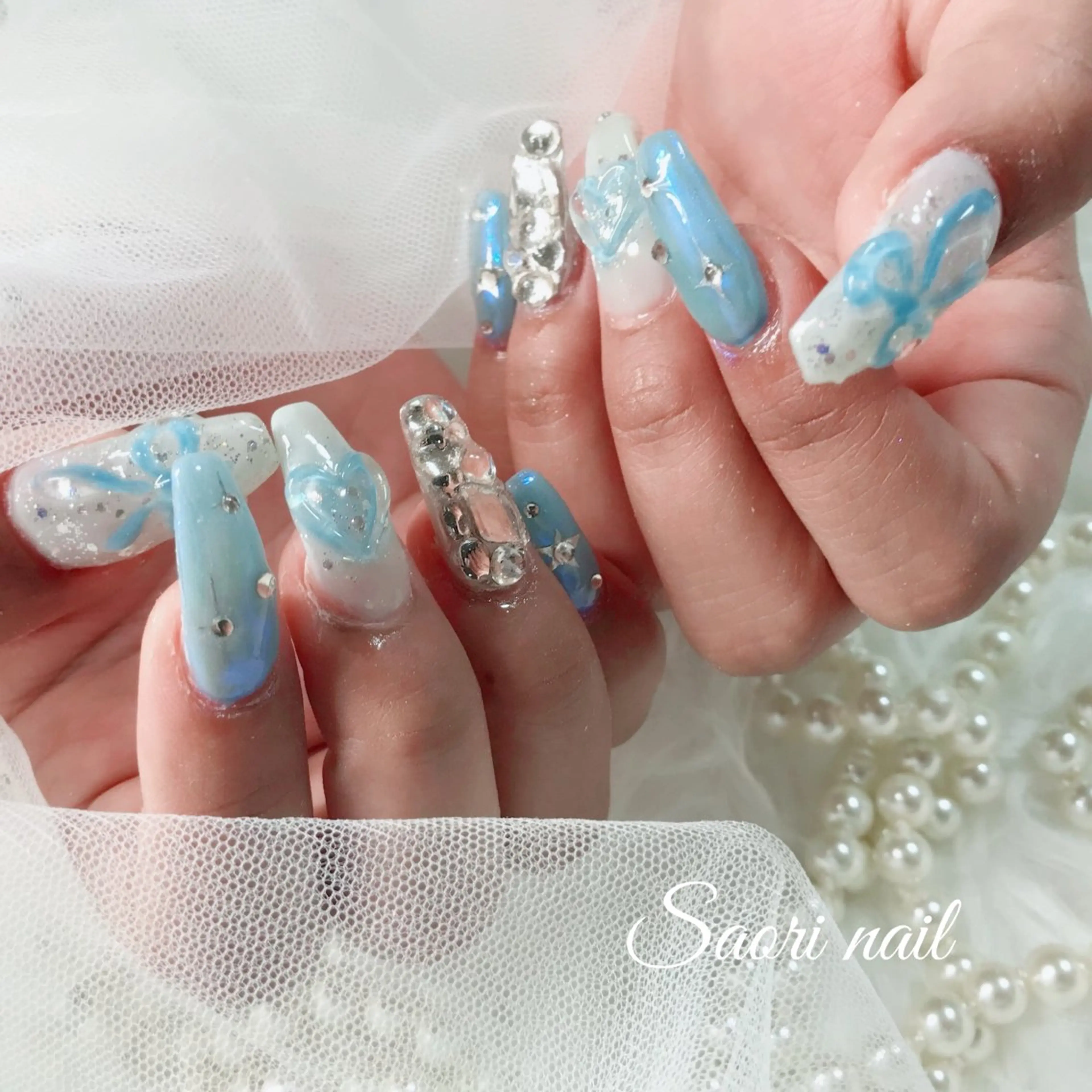 ネイル 安部 沙織のネイルデザイン