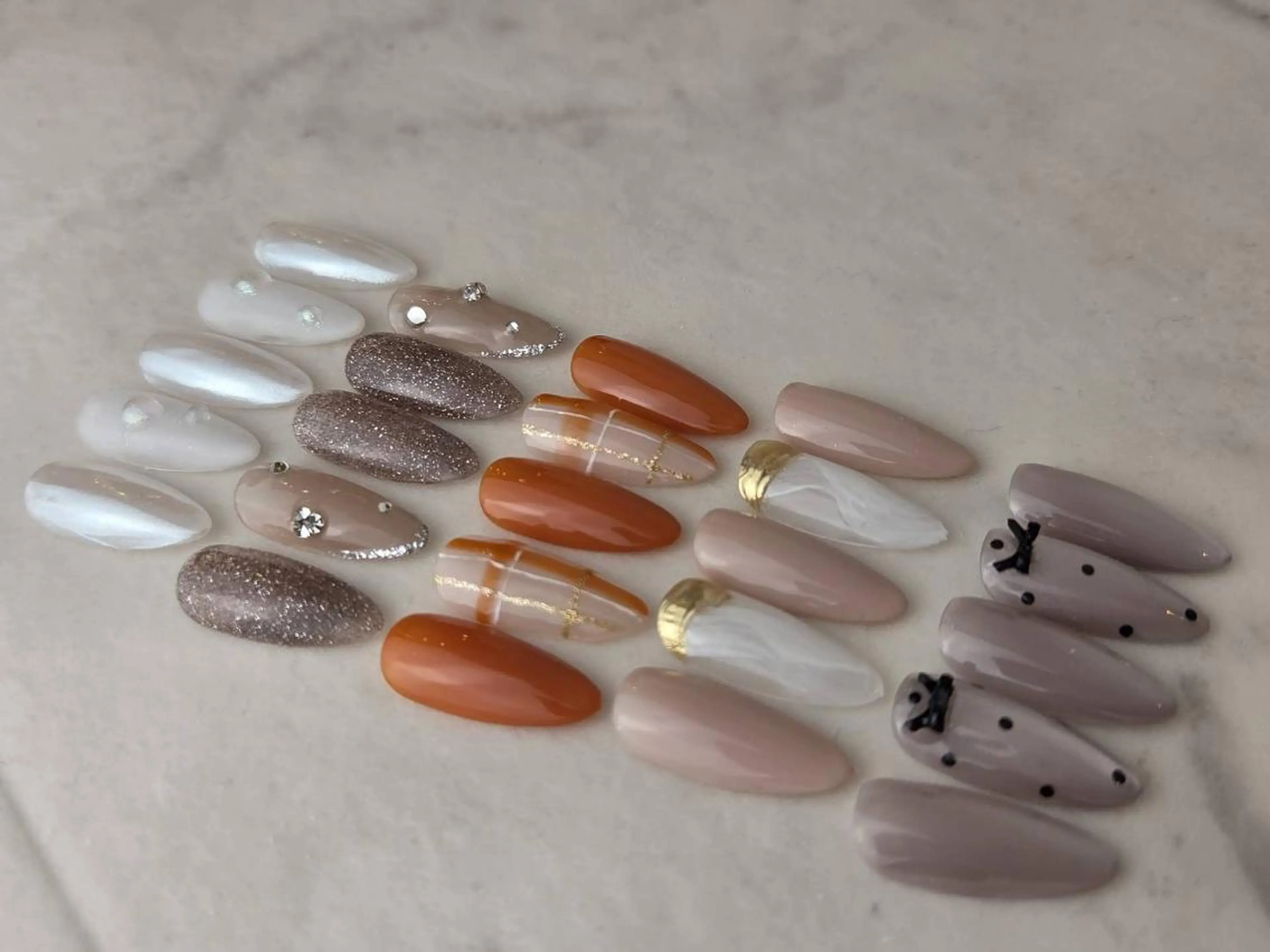 ネイル FIRST天神駅直結 jr ハルヒのネイルデザイン