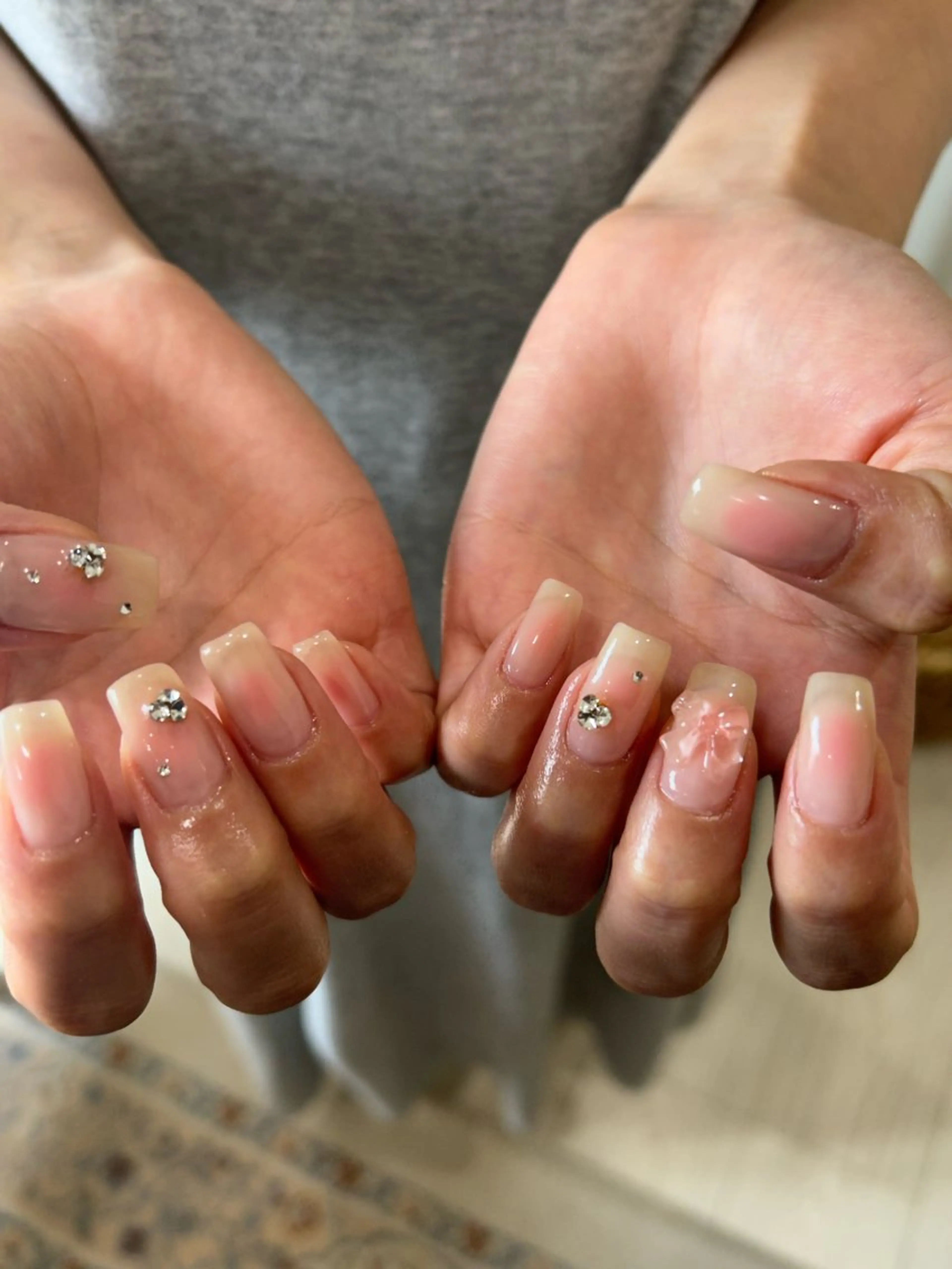 ネイル チークネイル mellow:ｸﾙﾐ ﹡˖˟༝🎀˖˟ ༝のネイルデザイン