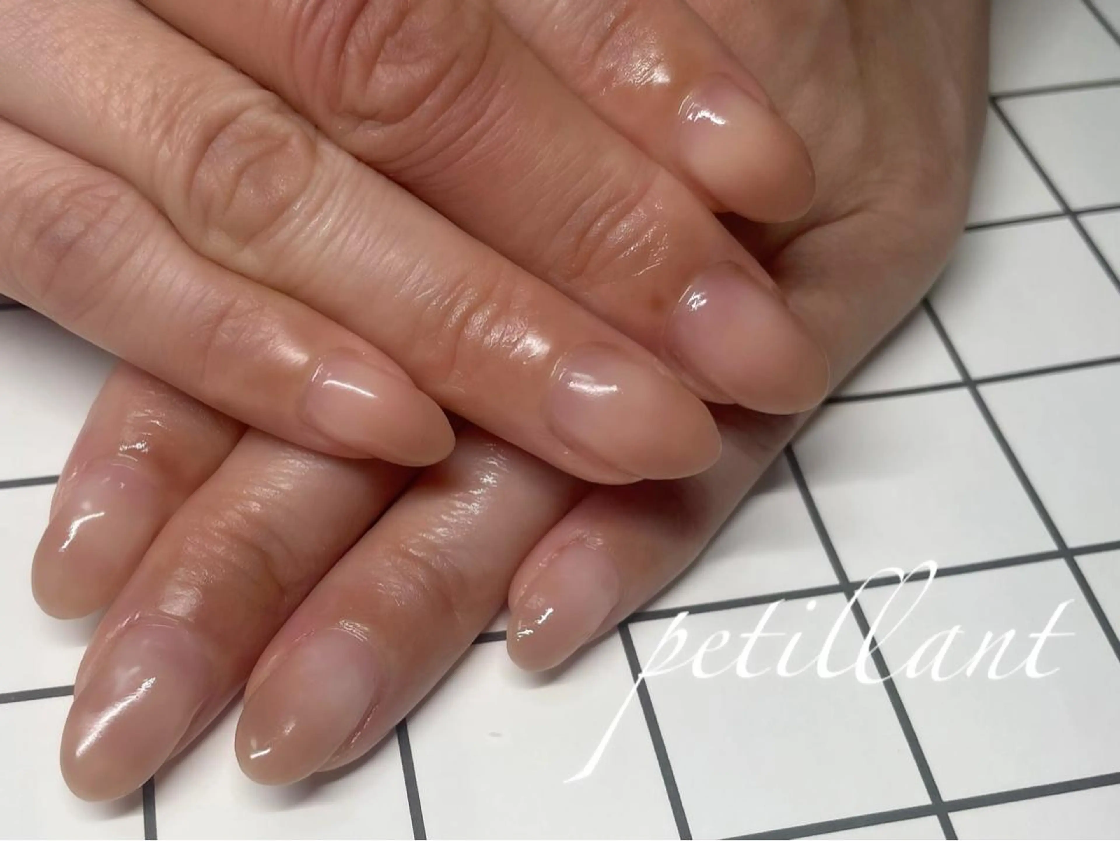 ネイル グラデーション シンプルネイル petillant所属・nail salon petillantのネイルデザイン