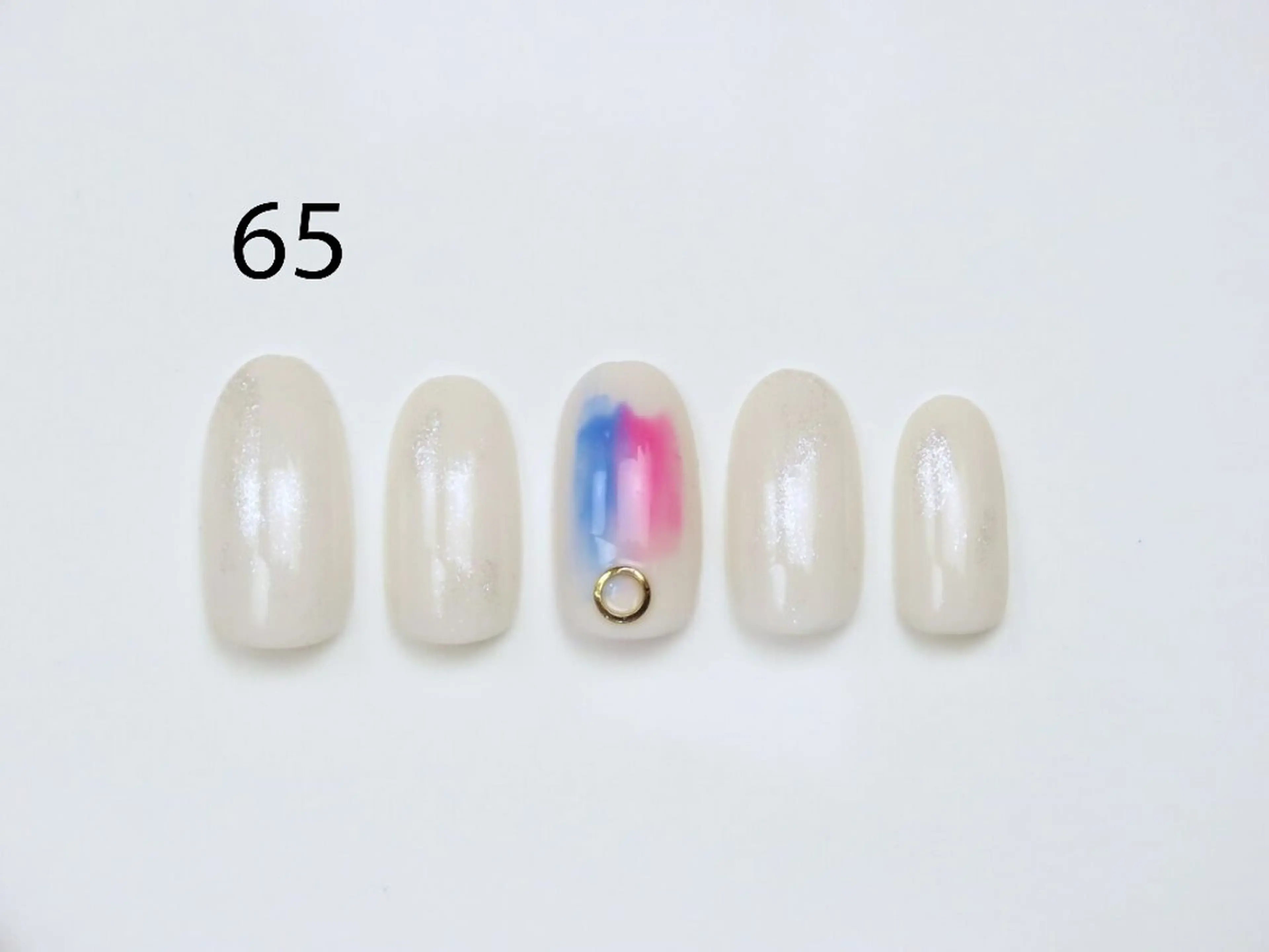 ネイル Maum 新潟店のマツエク・マツパデザイン