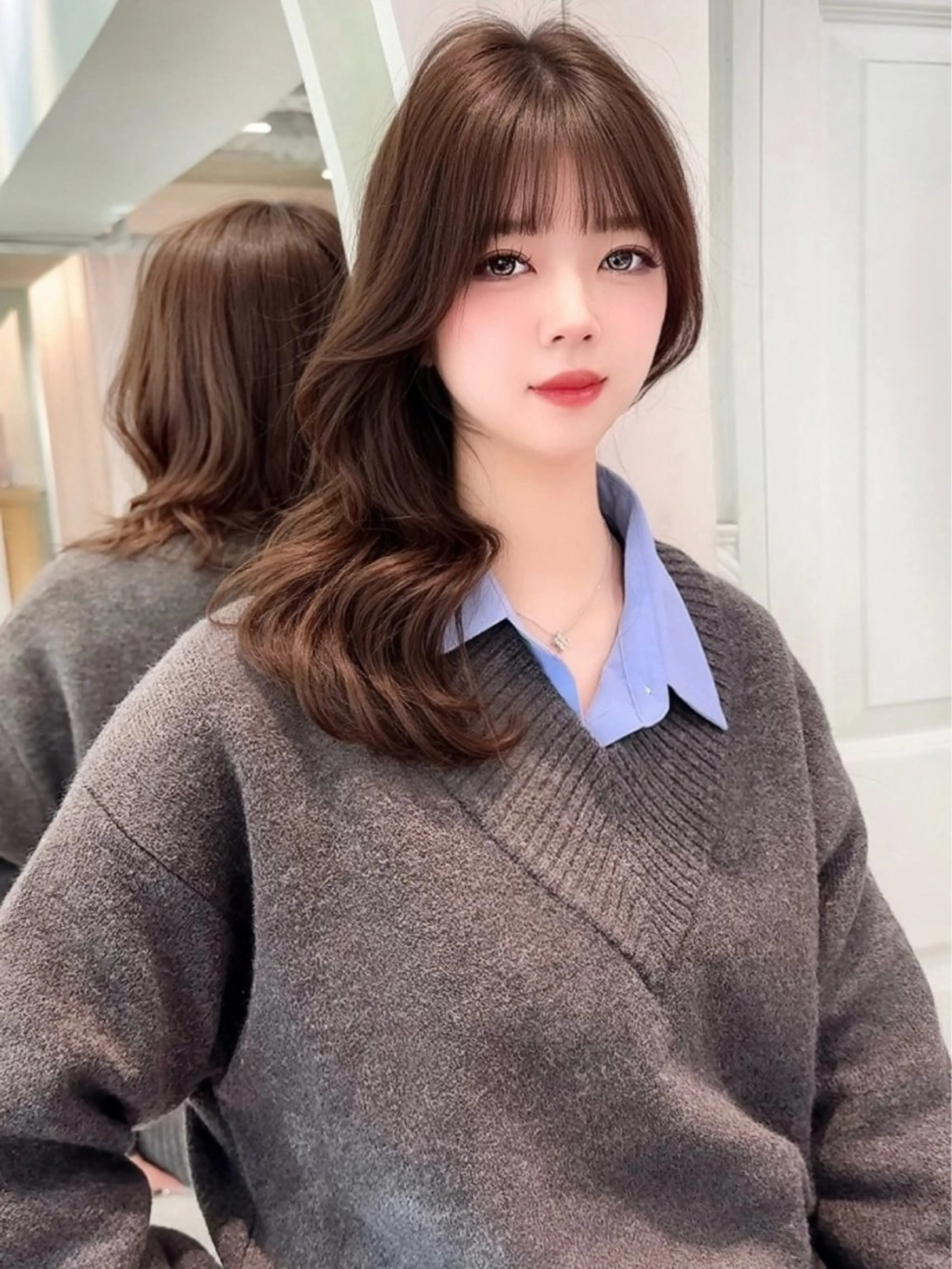 ミディアム カラー カット ヘアカラー トリートメント 木屋元一/透明感 /前髪/ショートボブのヘアスタイル