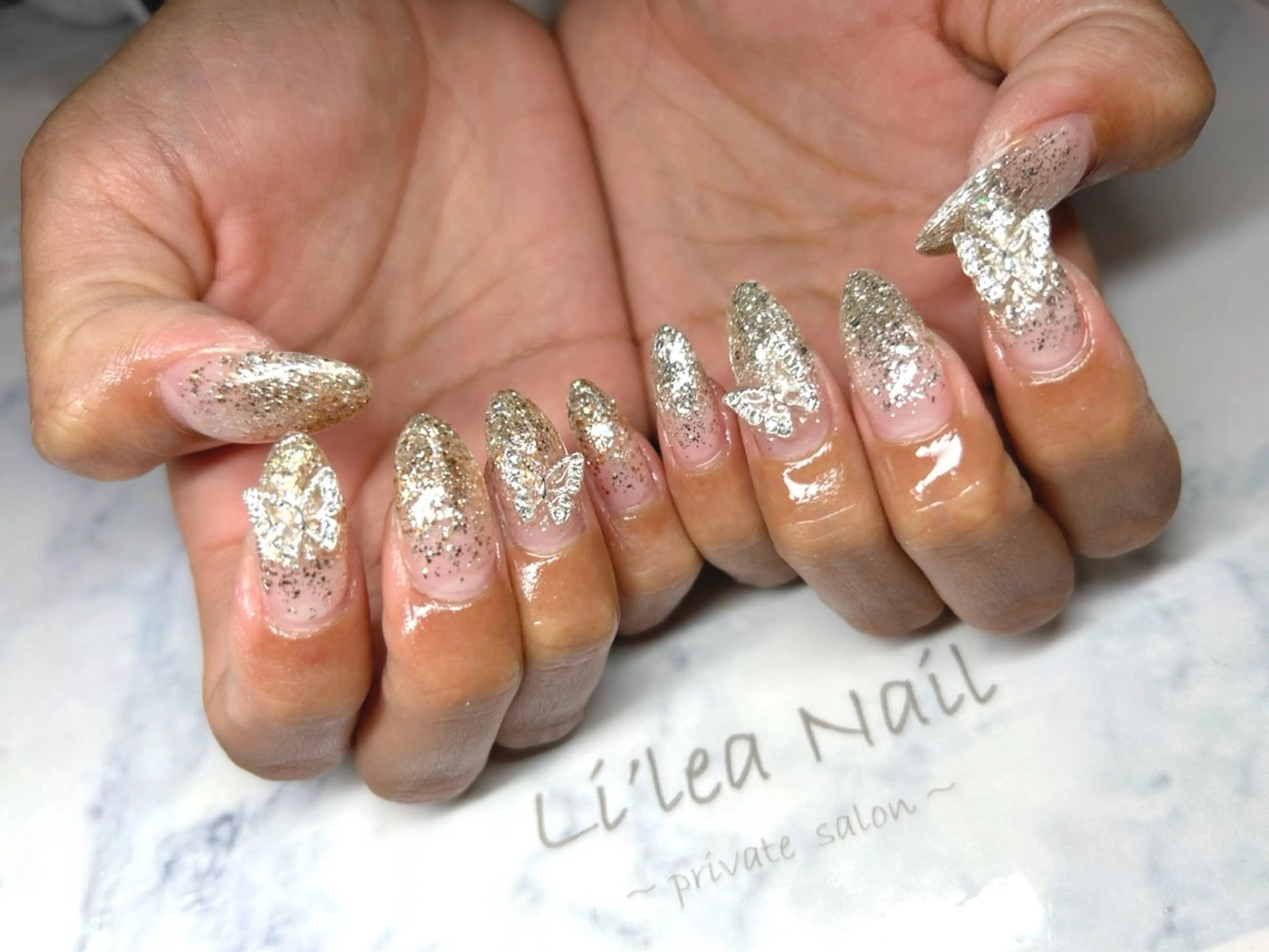 ネイル ハンドネイル Li'leaNail AINAのネイルデザイン