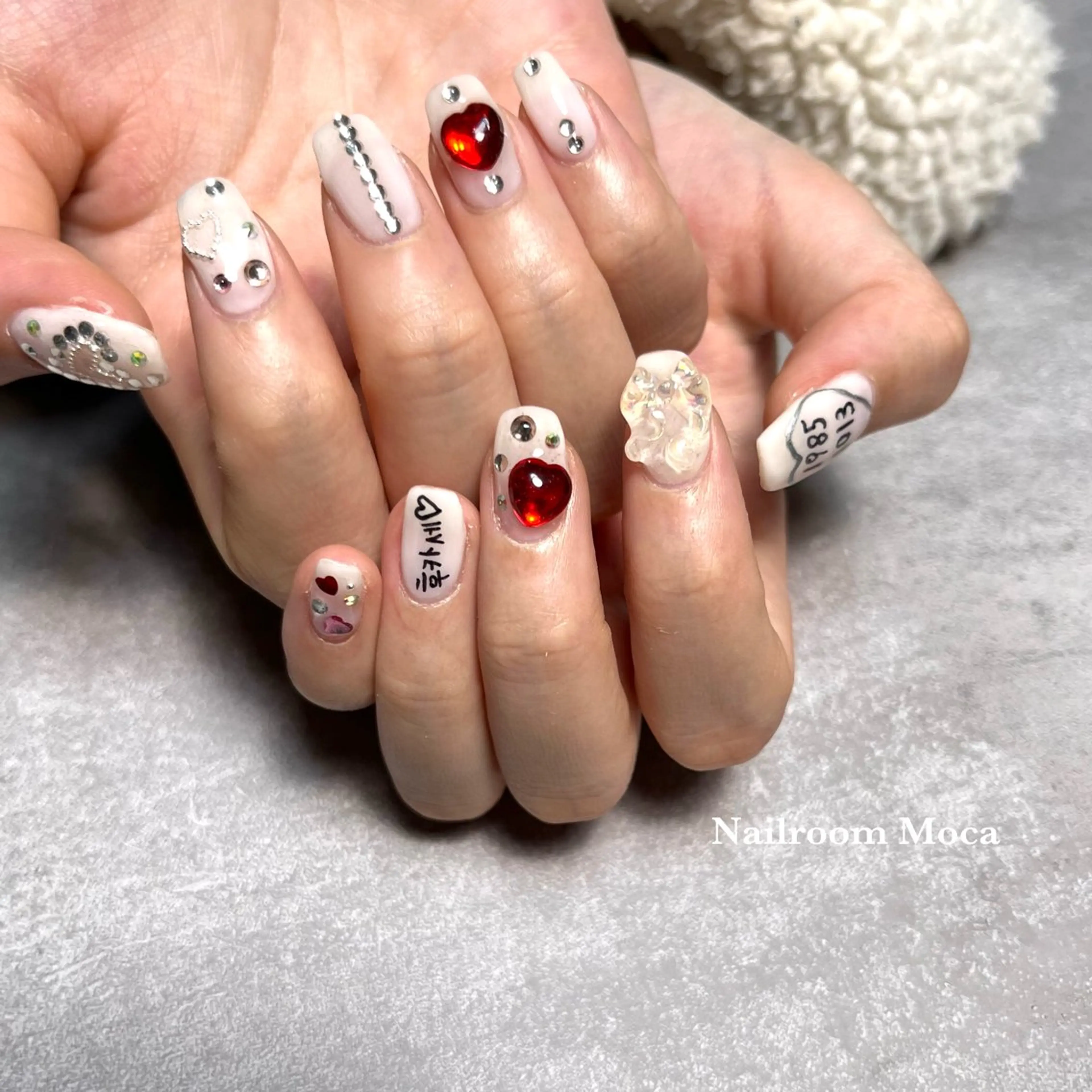 ネイル Nailroom Mocaのネイルデザイン