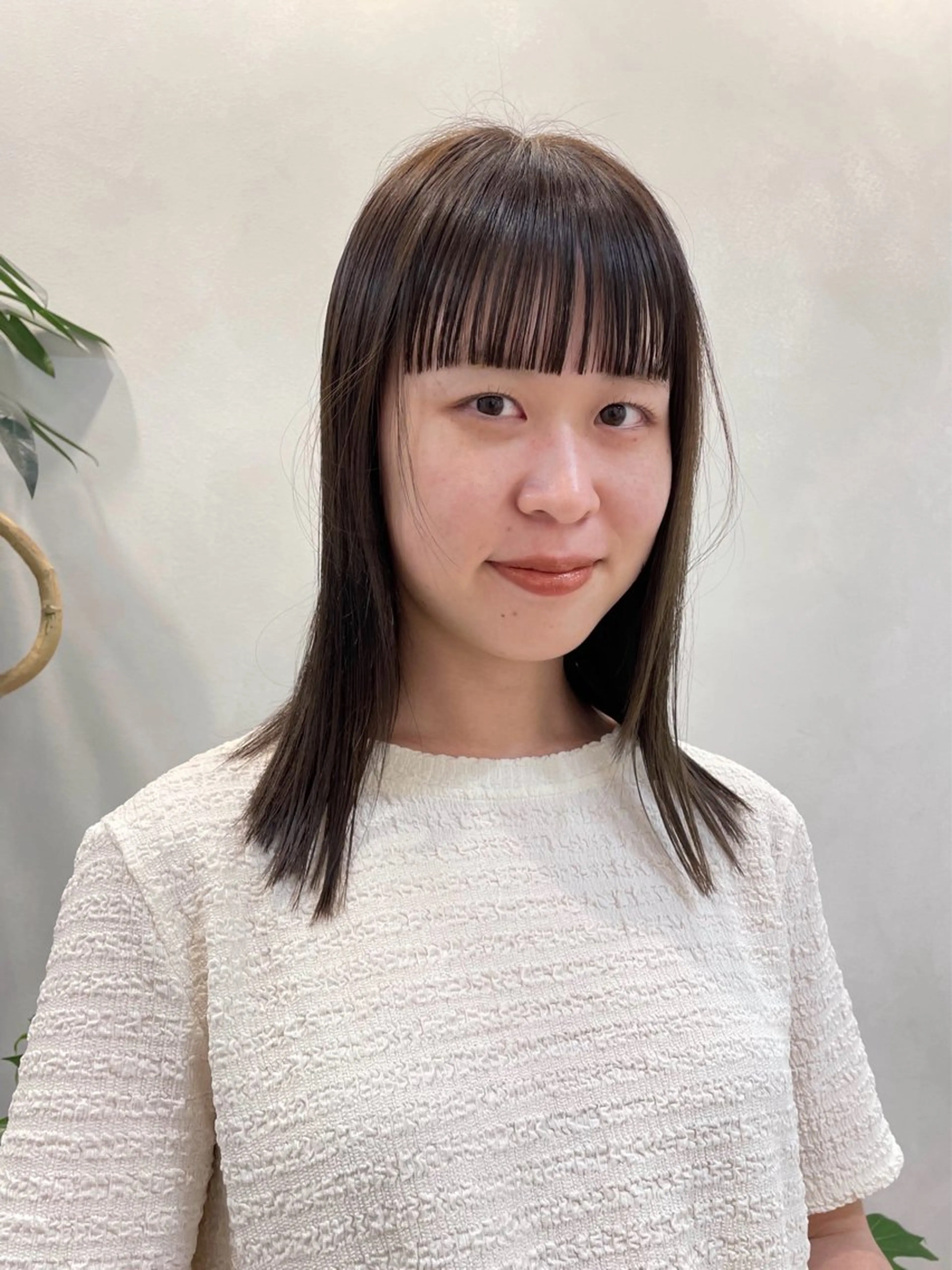 ミディアム 青木 優歩のヘアスタイル