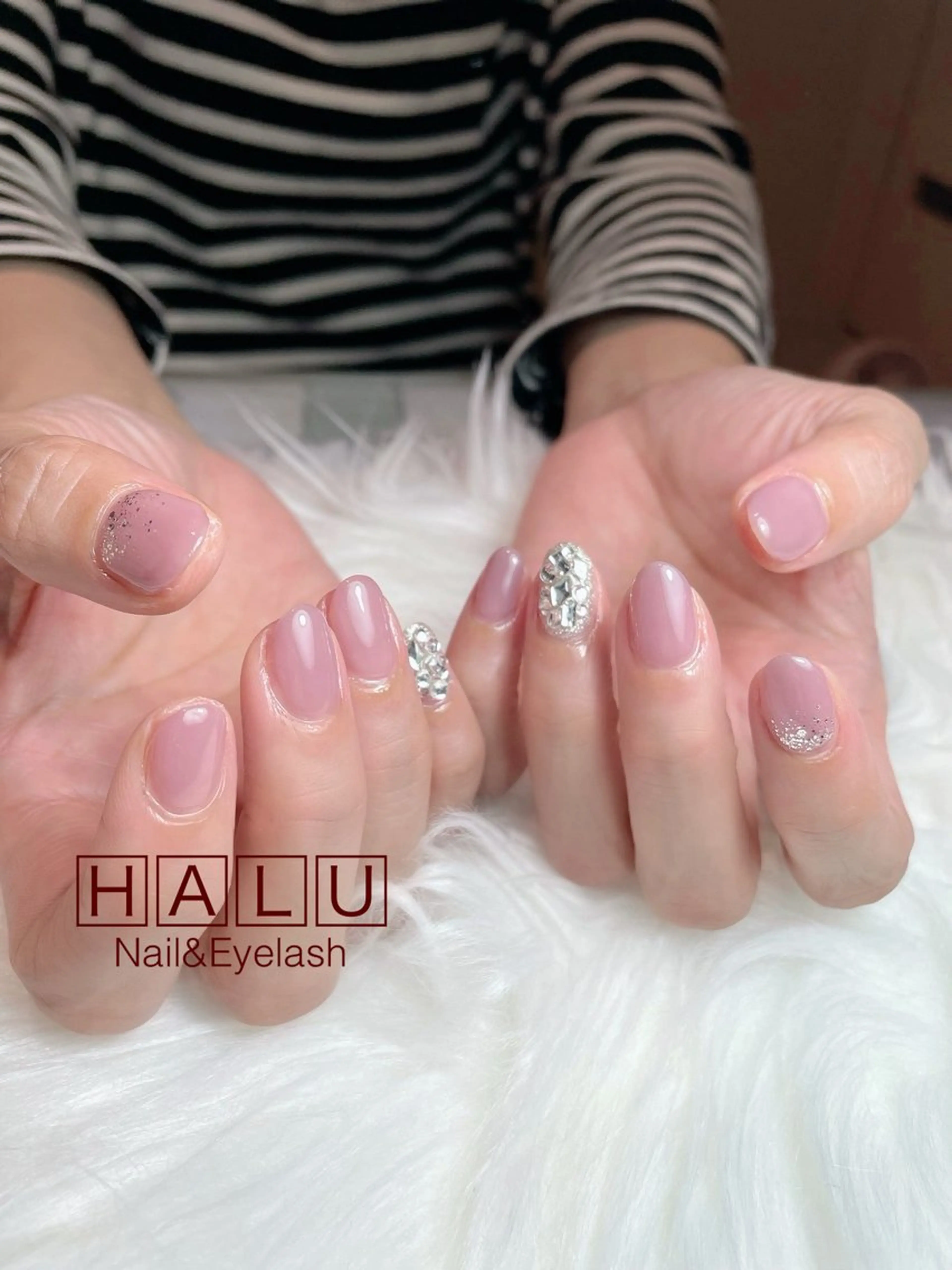 ネイル キラキラネイル シンプルネイル HALU ハルのネイルデザイン