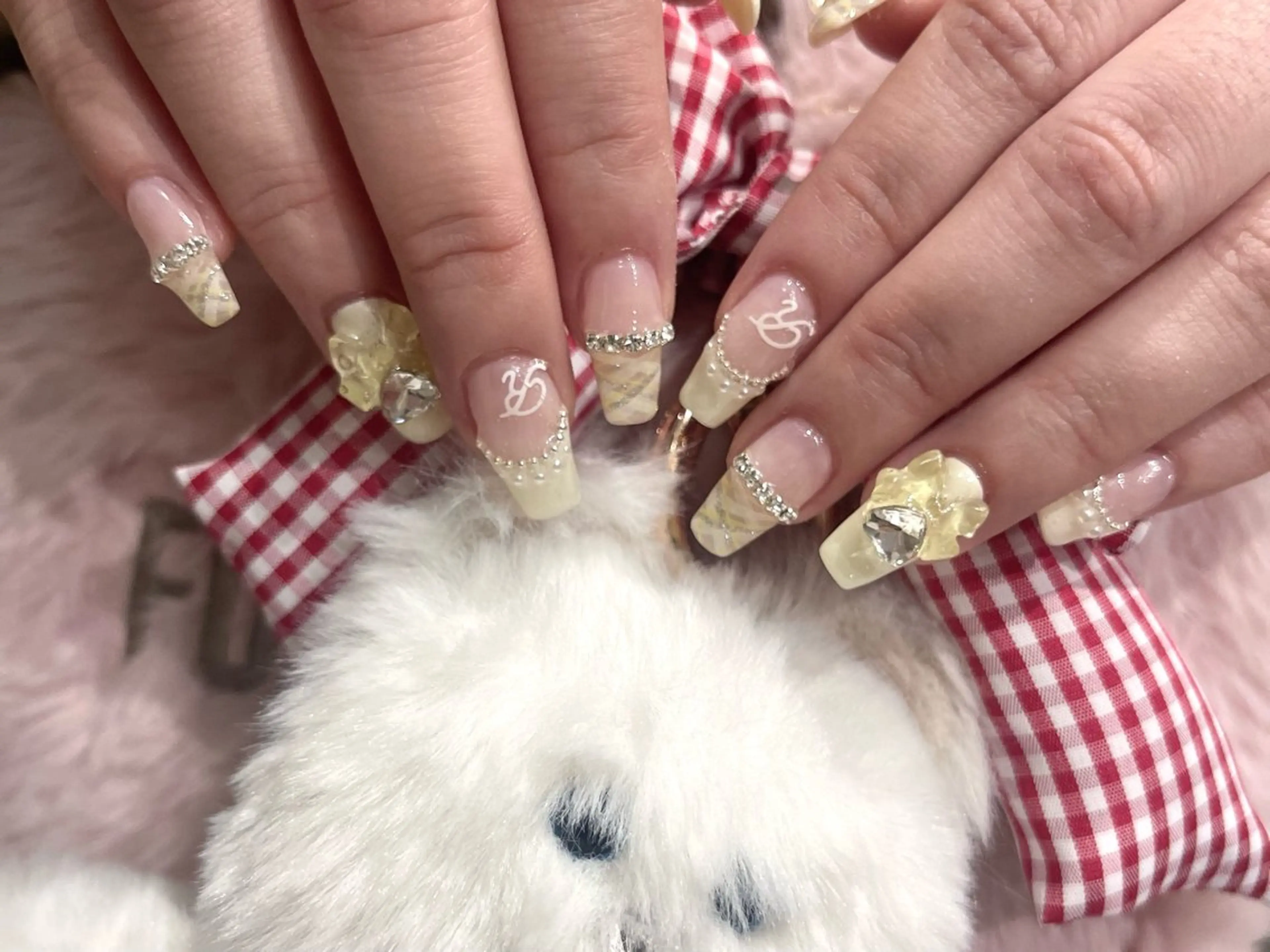 ネイル ハンドネイル 🧁fein. nana🩵のネイルデザイン