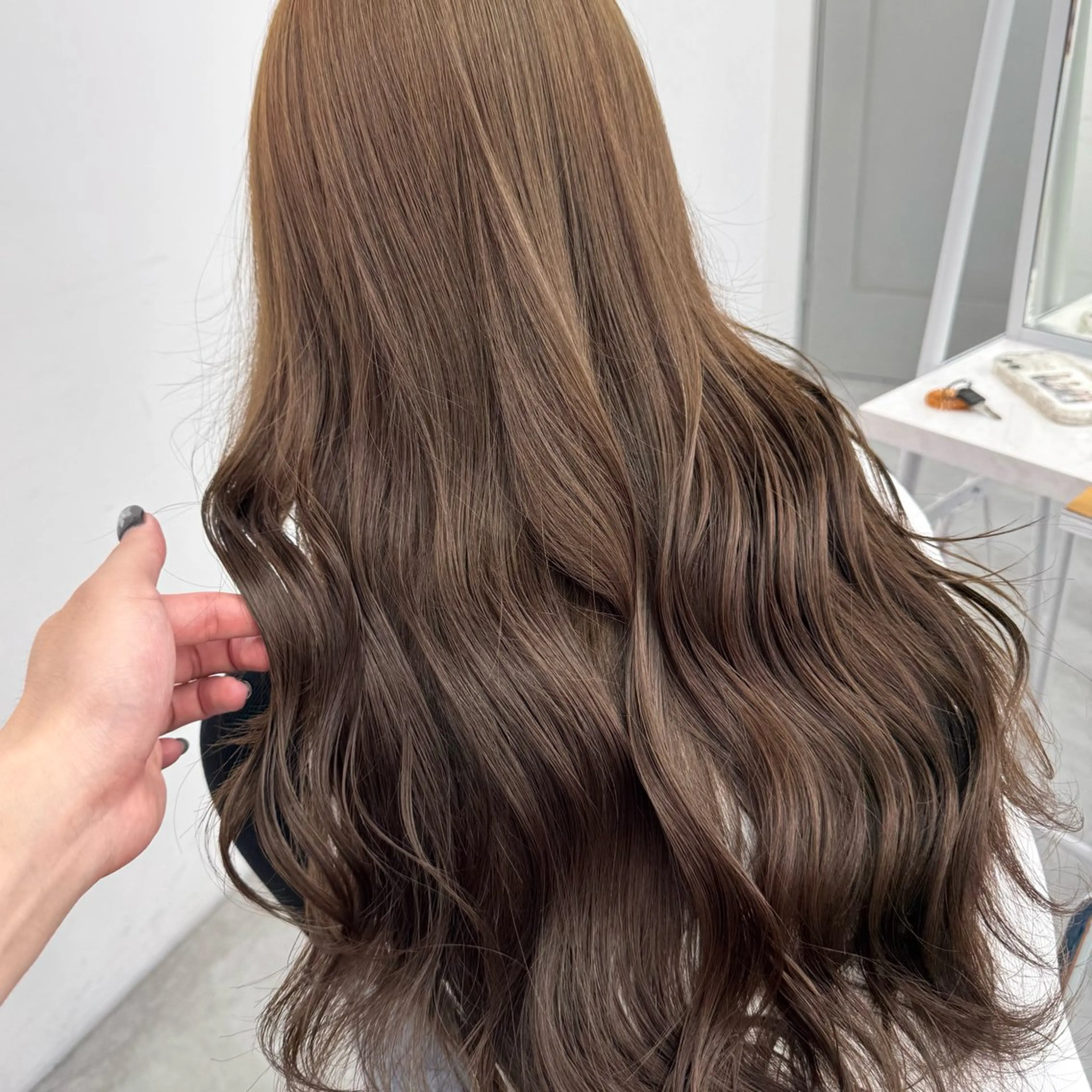 ロング カラー ヘアアレンジ ヘアカラー ブリーチなしカラー /新百合ヶ丘/安形翔のヘアスタイル