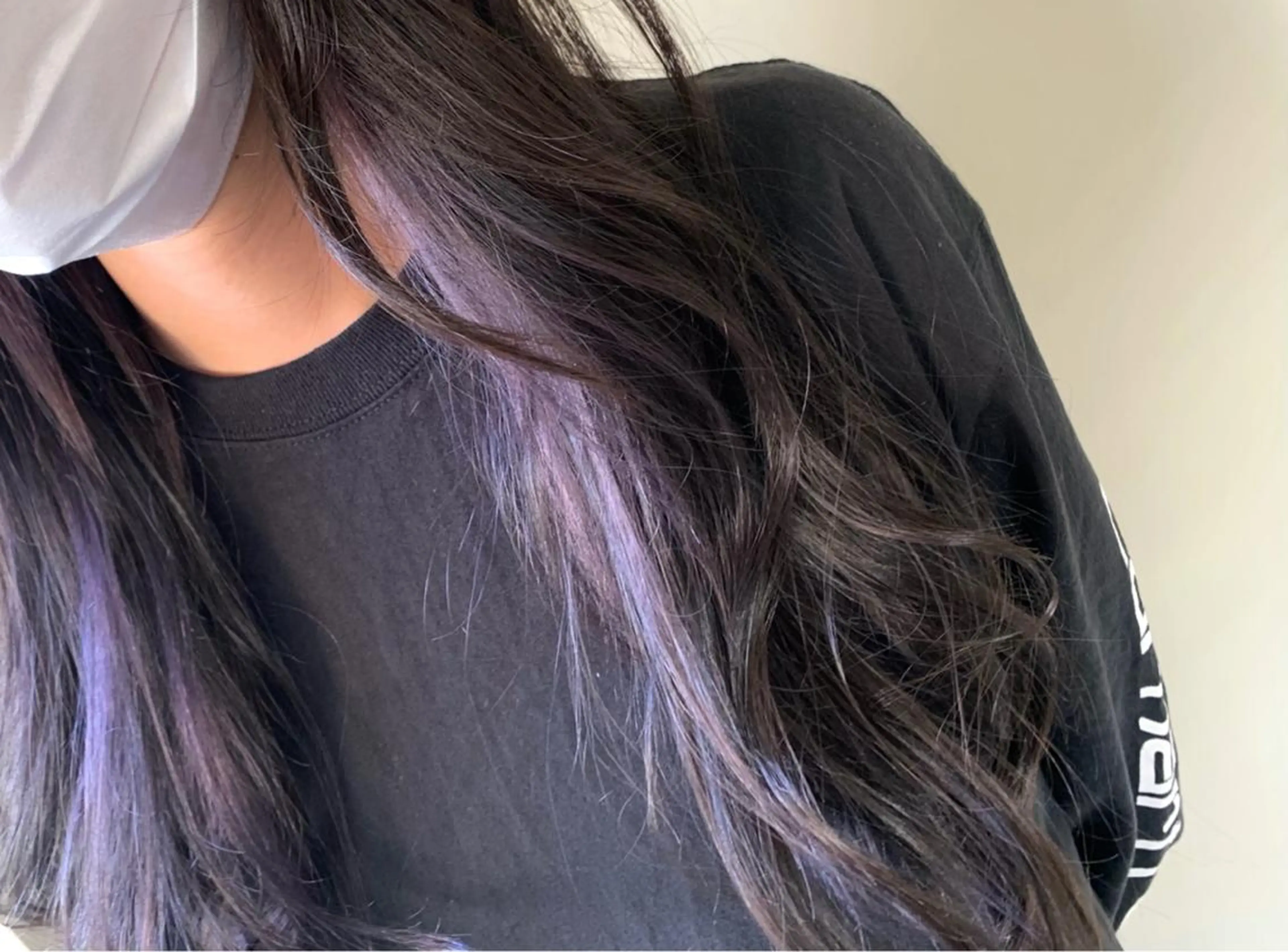 ロング カラー パープルカラー 金井愛華 【monolith】のヘアスタイル