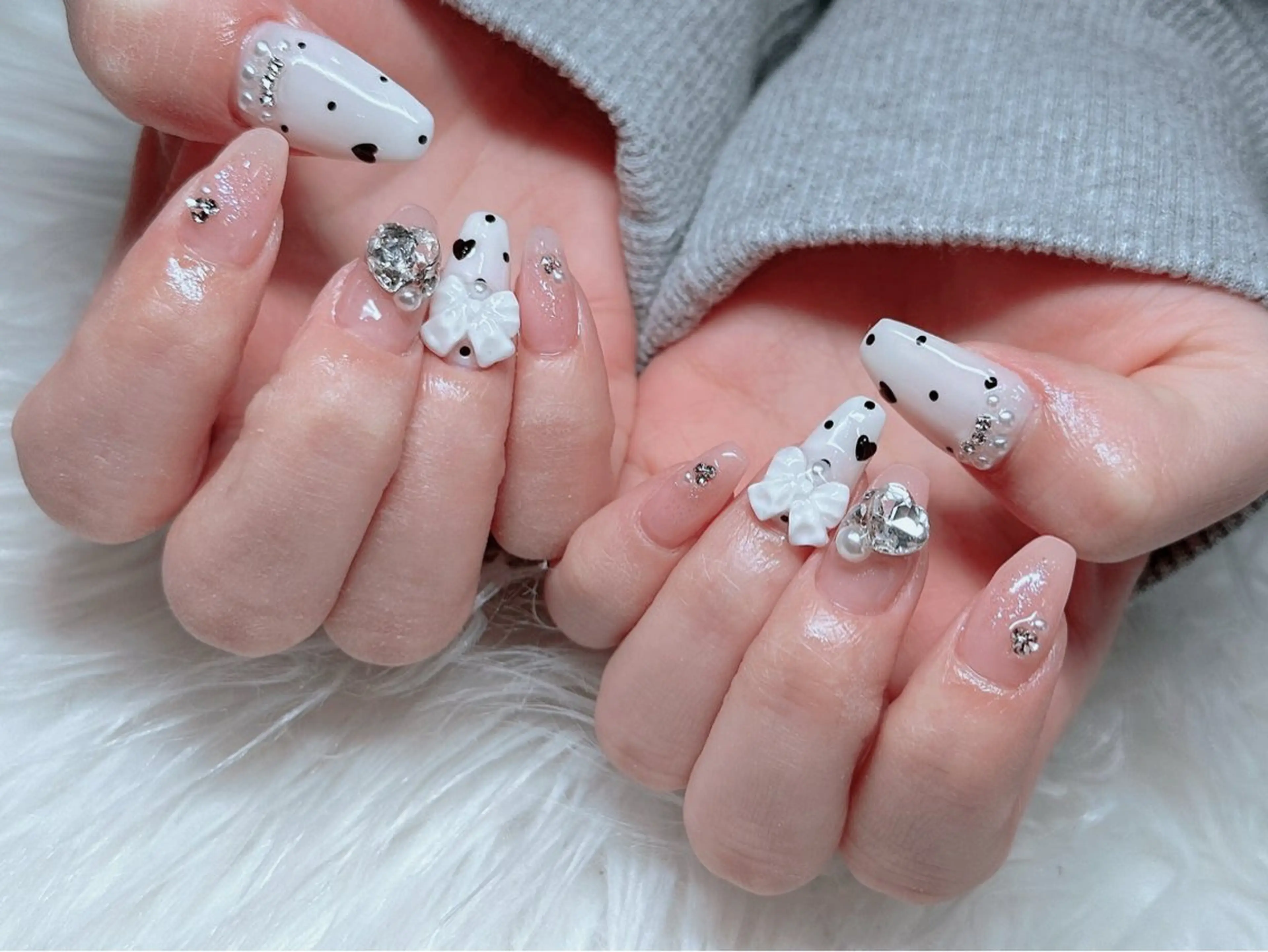 ネイル ハンドネイル nail&eye Ariesのネイルデザイン