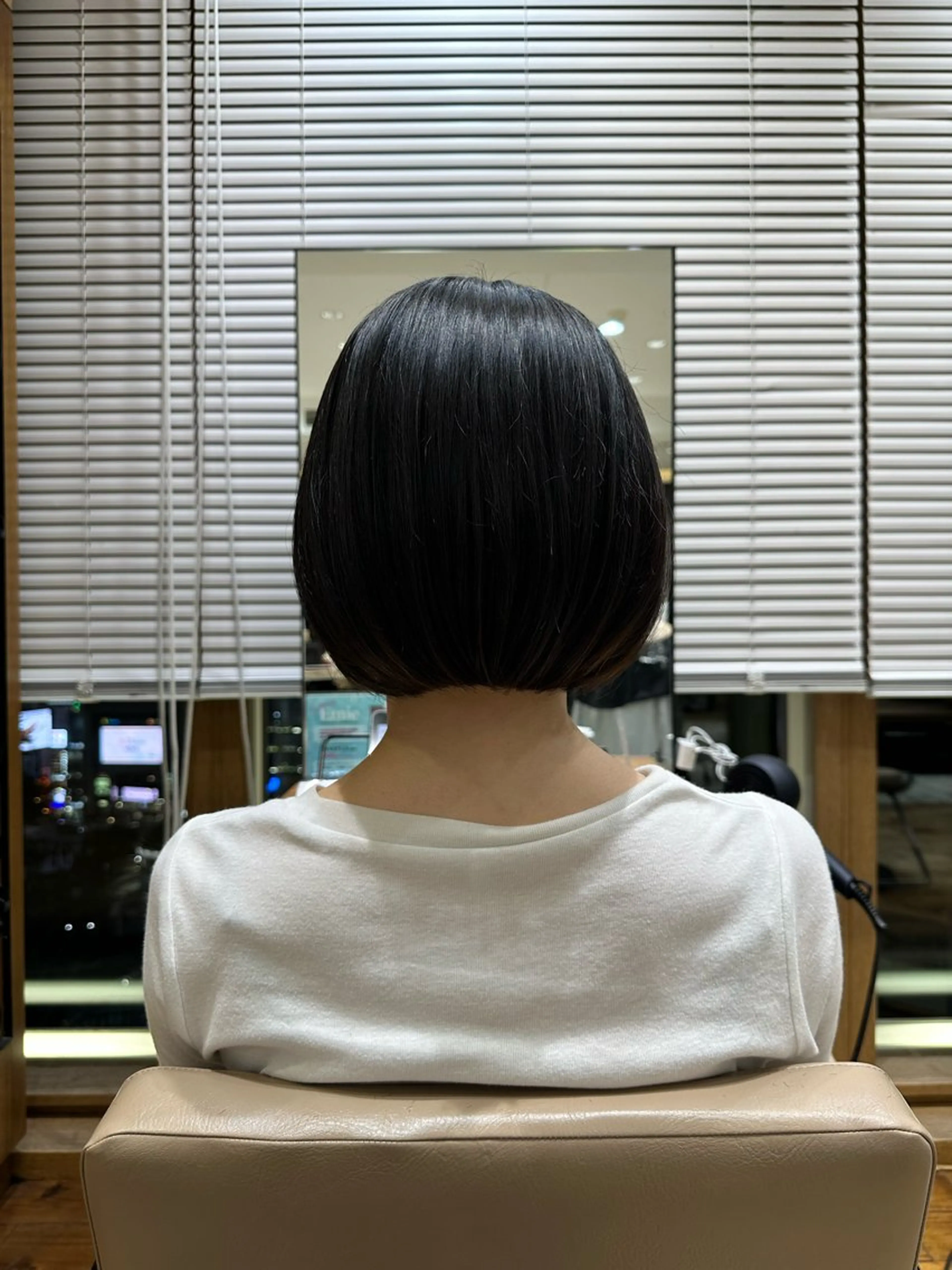 ショート カラー 切りっぱなしボブ ボブ 💎レイヤー/韓国 💎石戸谷のヘアスタイル