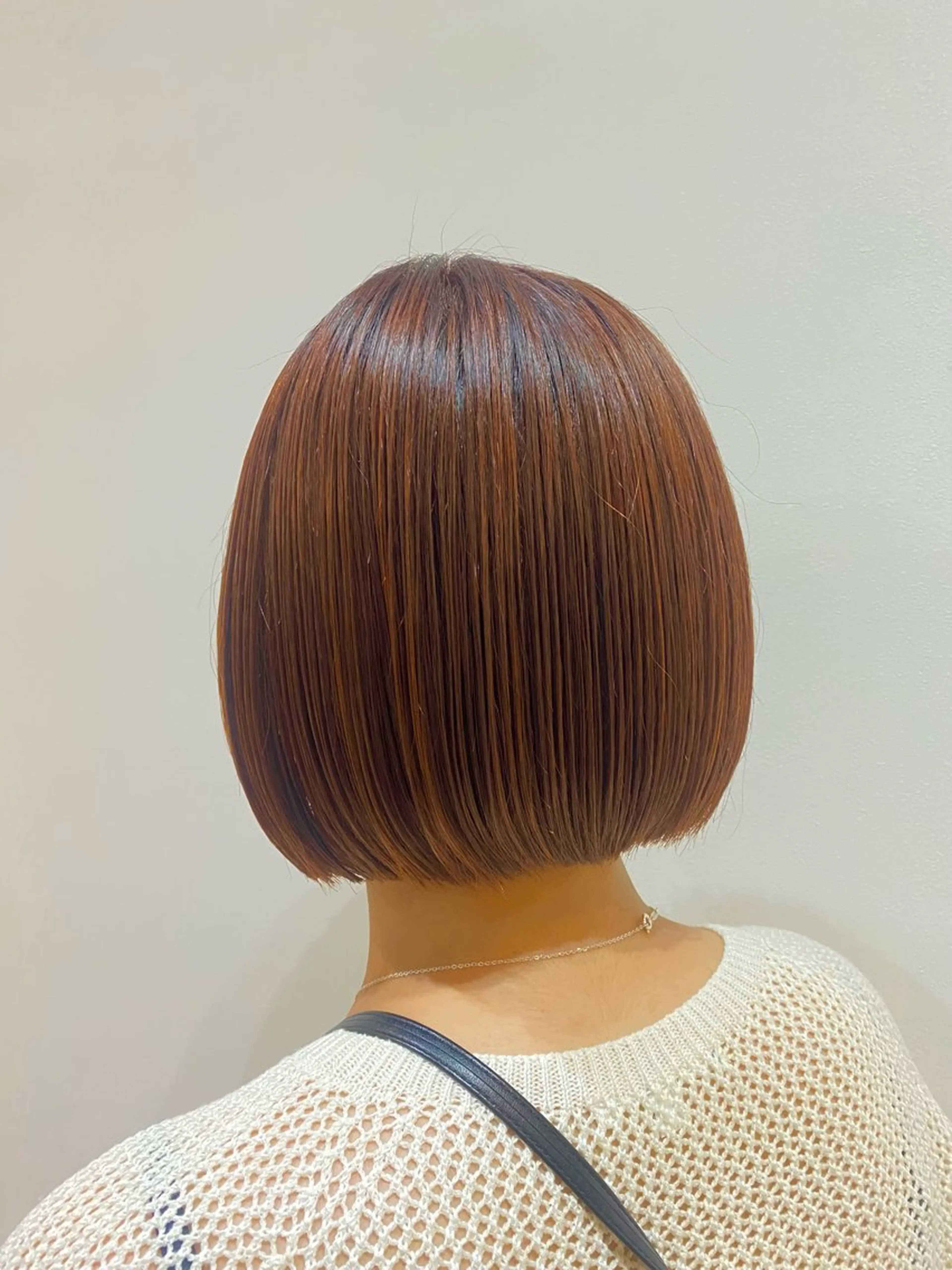 ショート カラー ブリーチ ブラウンカラー ブリーチなしカラー オレンジ オレンジブラウン カット ヘアカラー トリートメント ♡オシャ髪♡AI ✂️newi町田のヘアスタイル