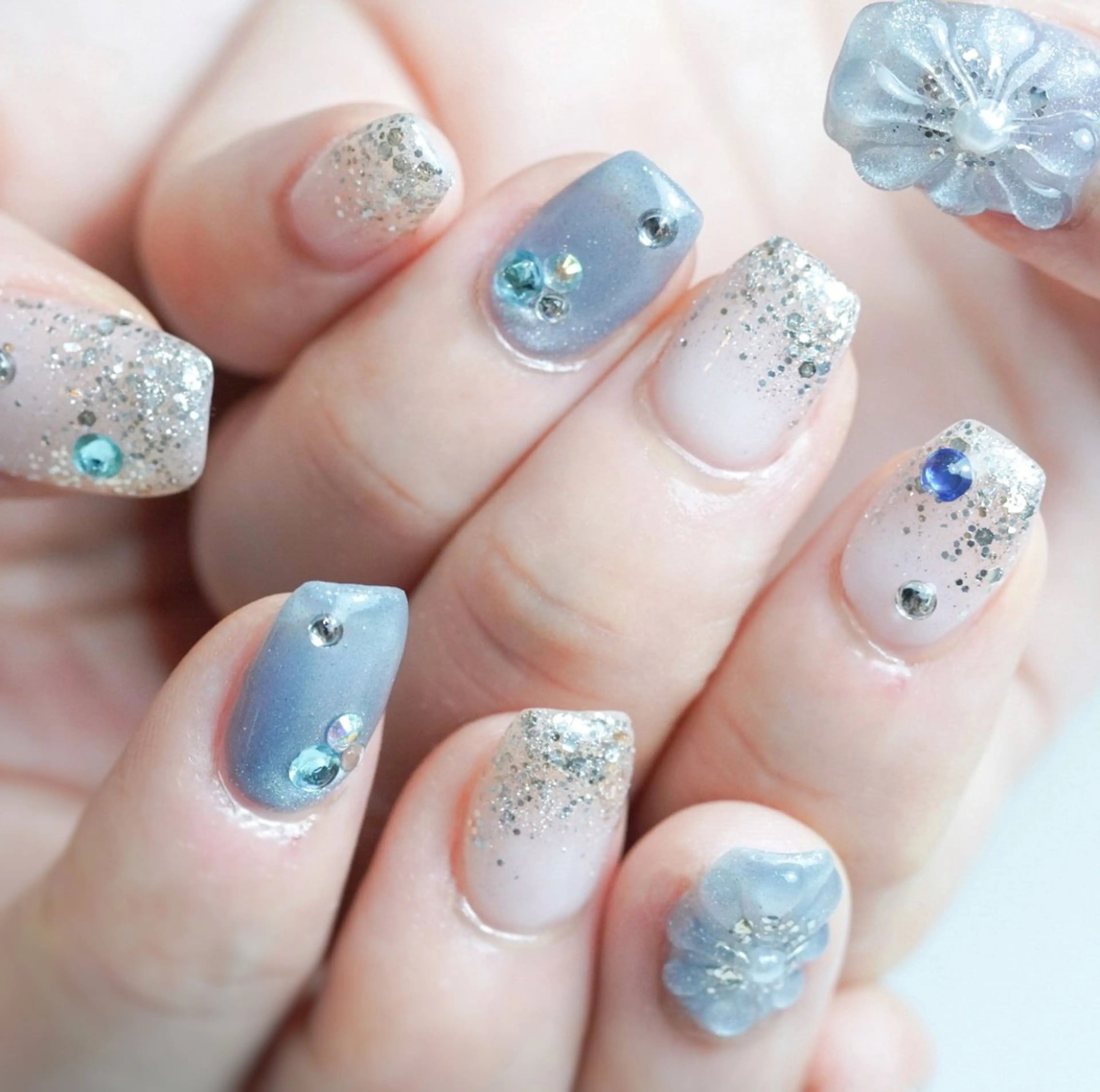 ミディアム ハンドネイル Re nail所属・Re nailのネイルデザイン