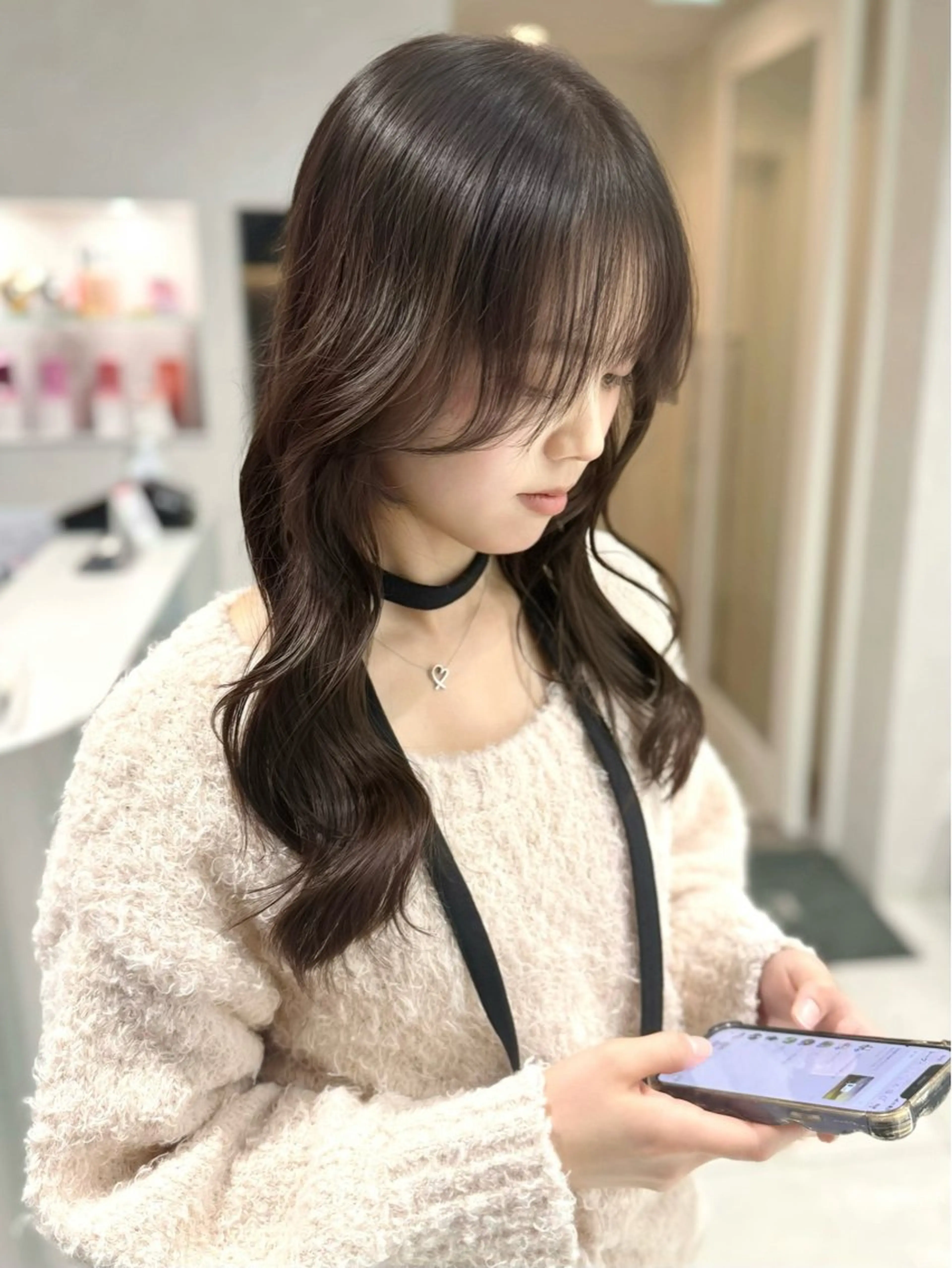 セミロング カラー カット ヘアカラー トリートメント 韓国風ハッシュカット 似合わせレイヤー池袋のヘアスタイル