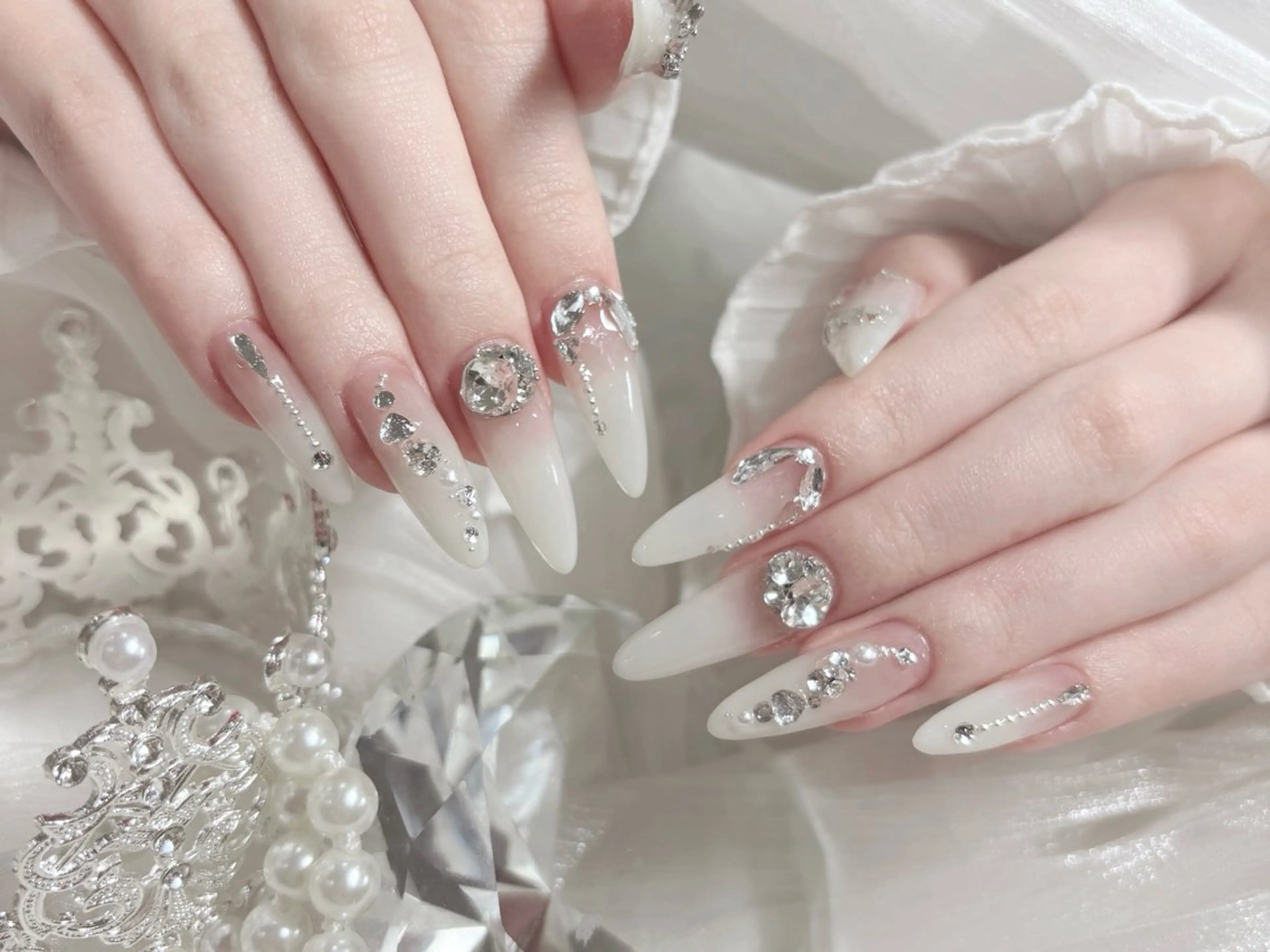 ネイル ピンク ワンホンネイル ハンドネイル FLY Nail Salonのネイルデザイン