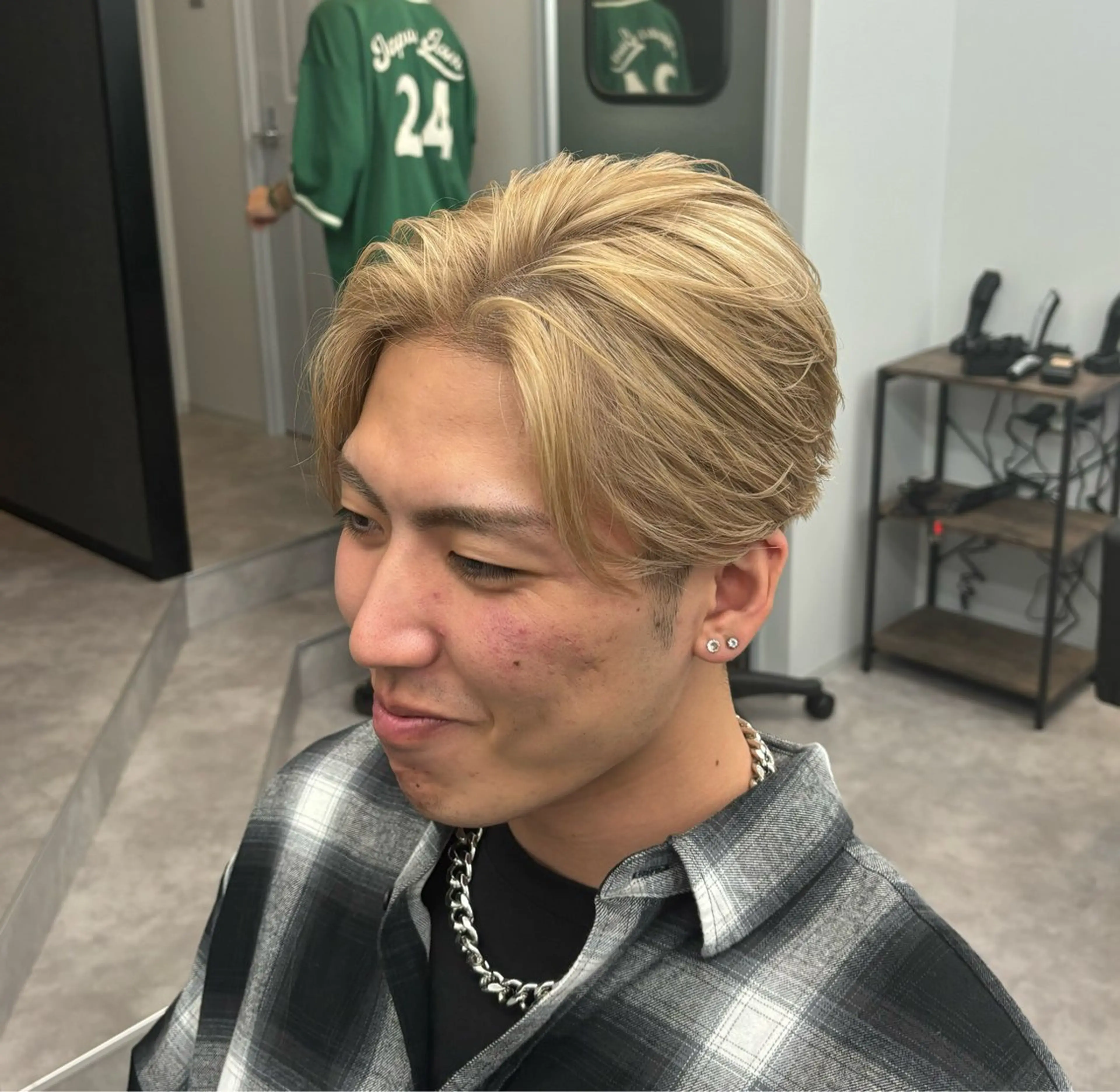 カラー パーマ メンズ メンズパーマ 渋谷メンズパーマ 渡邊優輝のヘアスタイル
