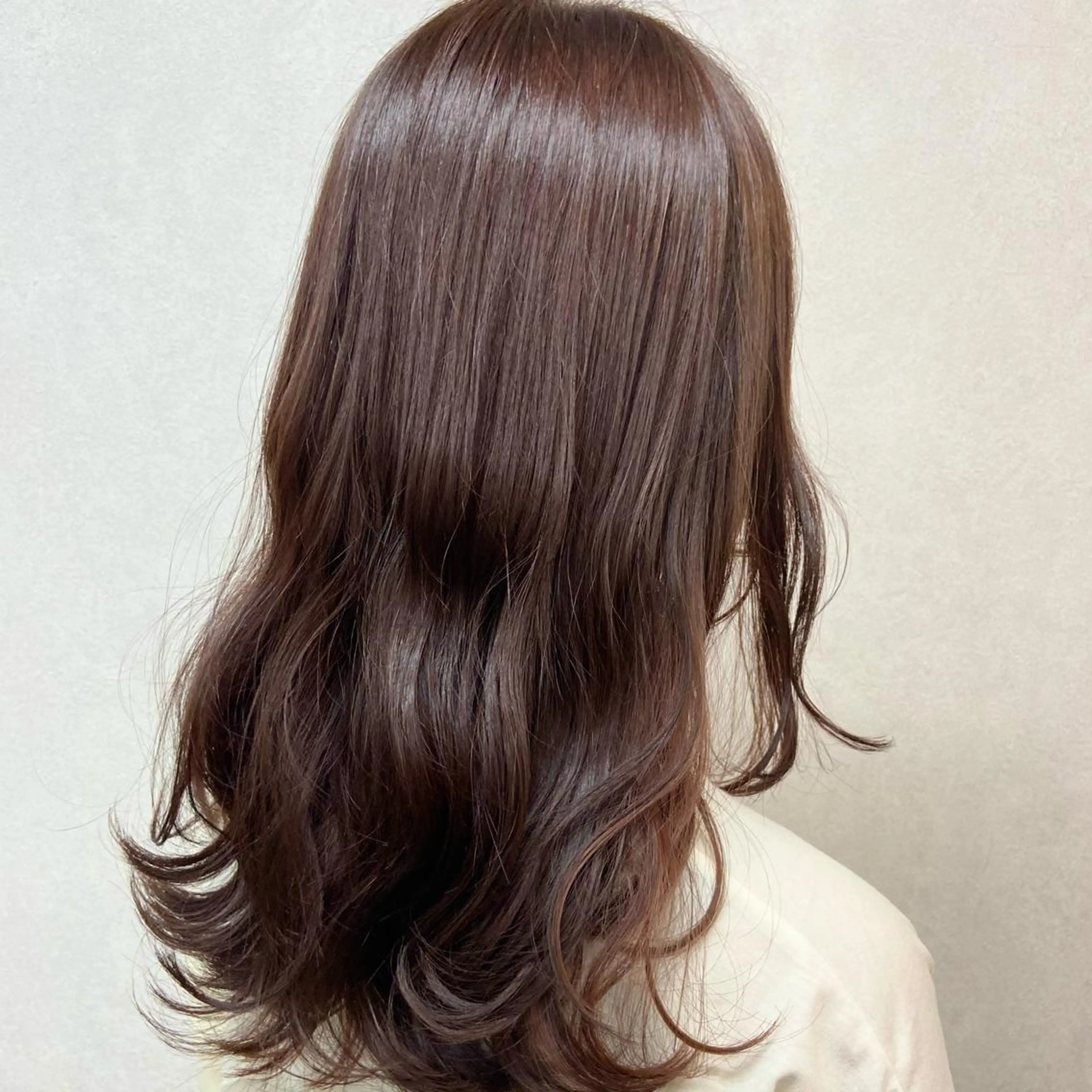 ミディアム カラー トリートメント コテ巻き風パーマ★ はるさんのヘアスタイル