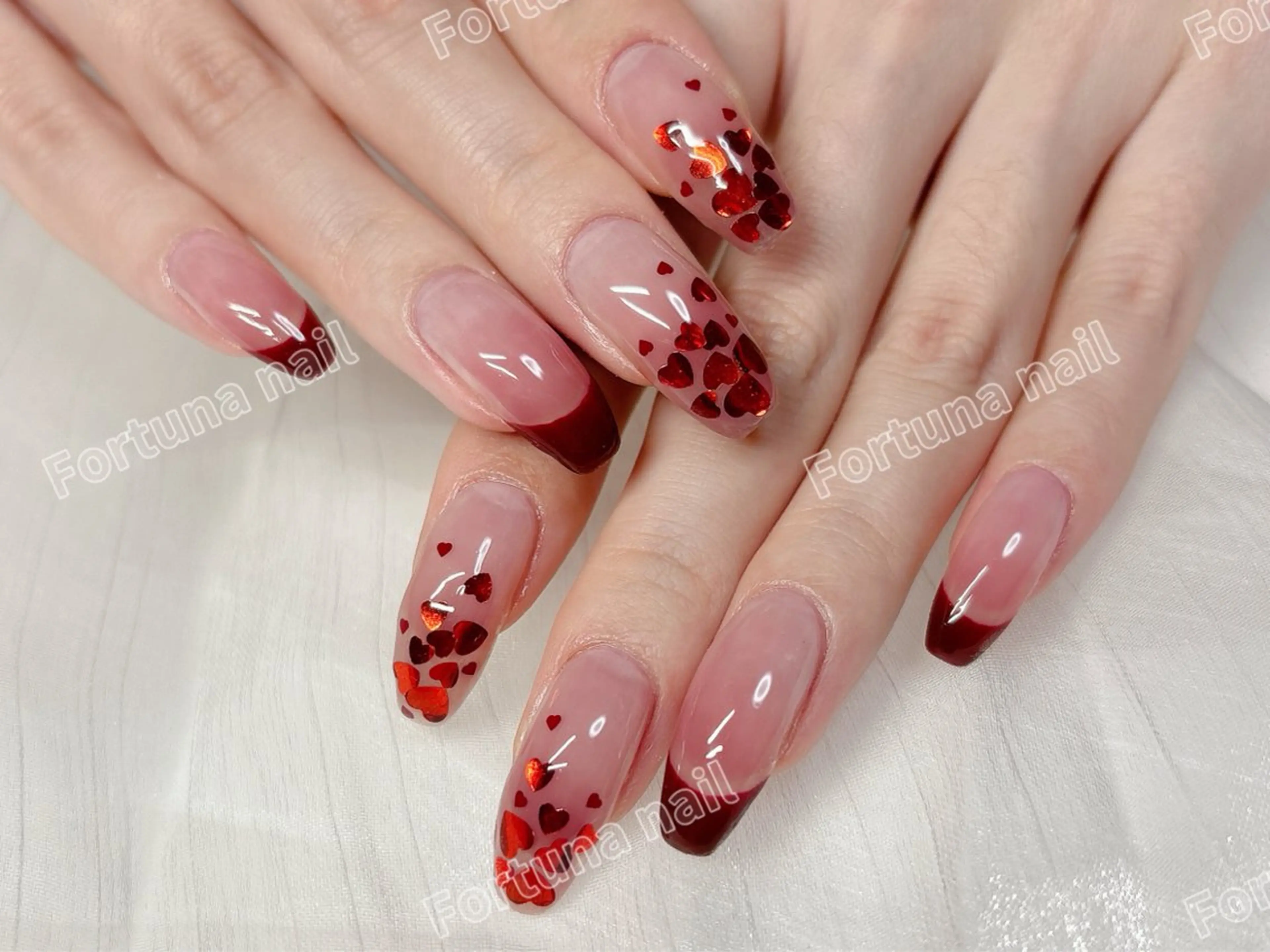 ネイル ハート 持ち込み ハンドネイル ハンドケア Nail •Head スパFortunaのネイルデザイン