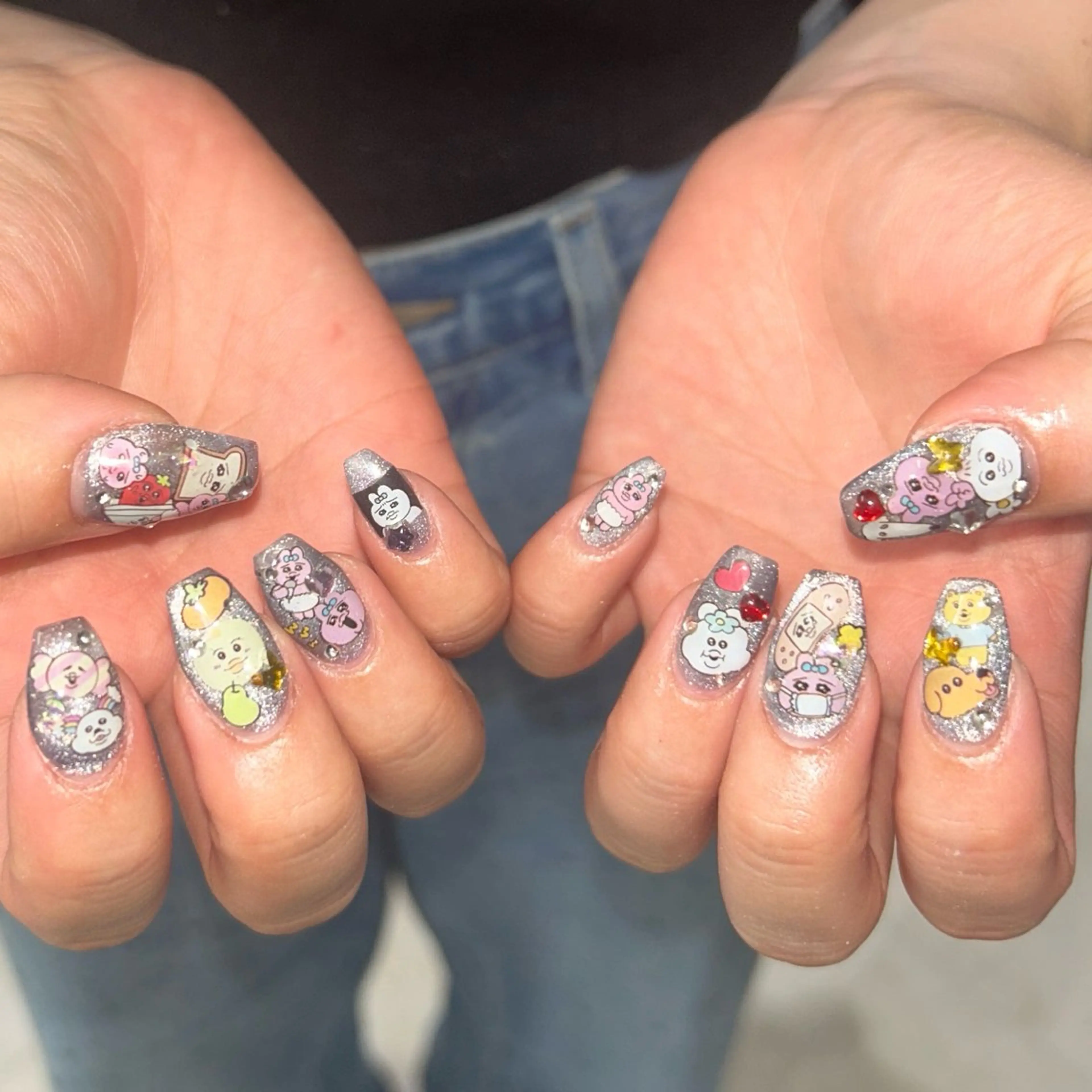 ネイル MODA MANAMIᵕ̈のネイルデザイン