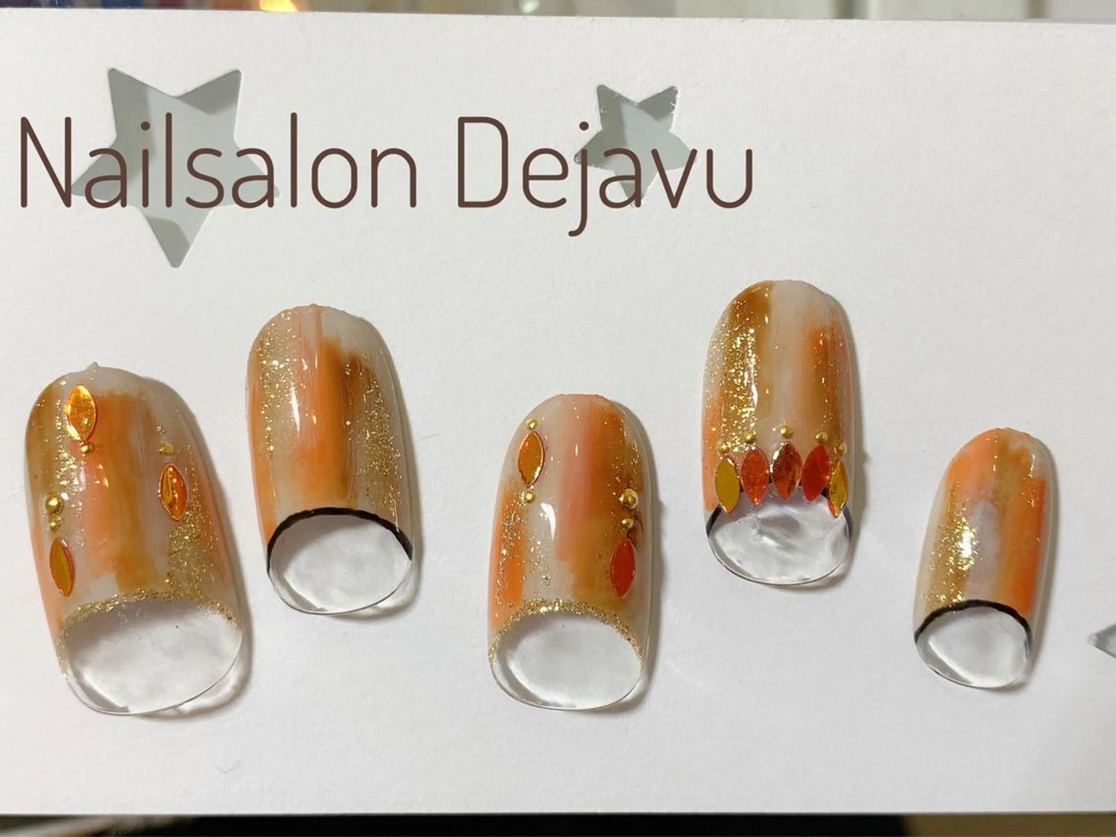 ネイル フレンチネイル 逆フレンチ Nail salon Dejavu 🌿のネイルデザイン