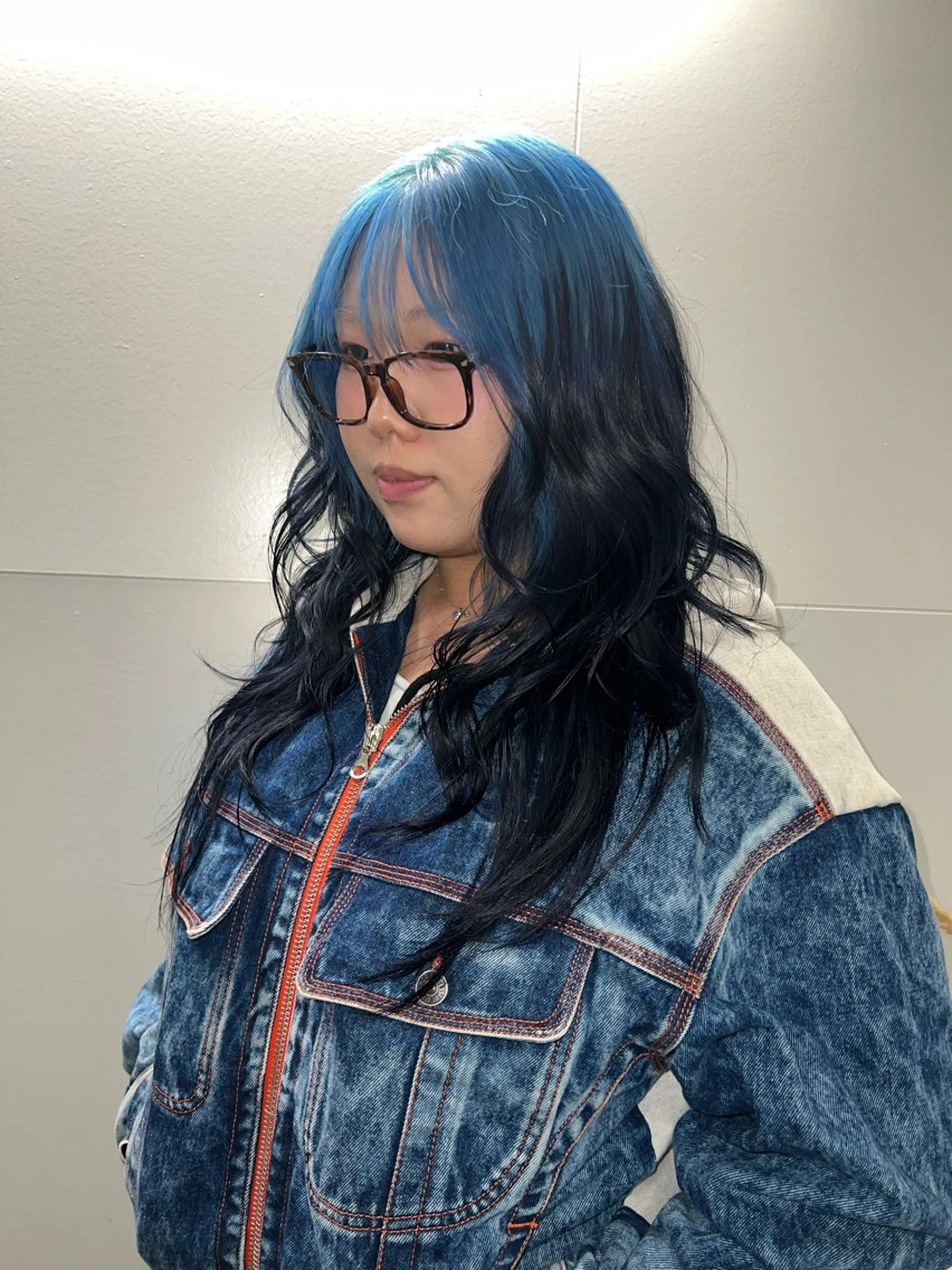 ミディアム ヘアカラー トリートメント 💥ウルフカット デザインあんな💥のヘアスタイル