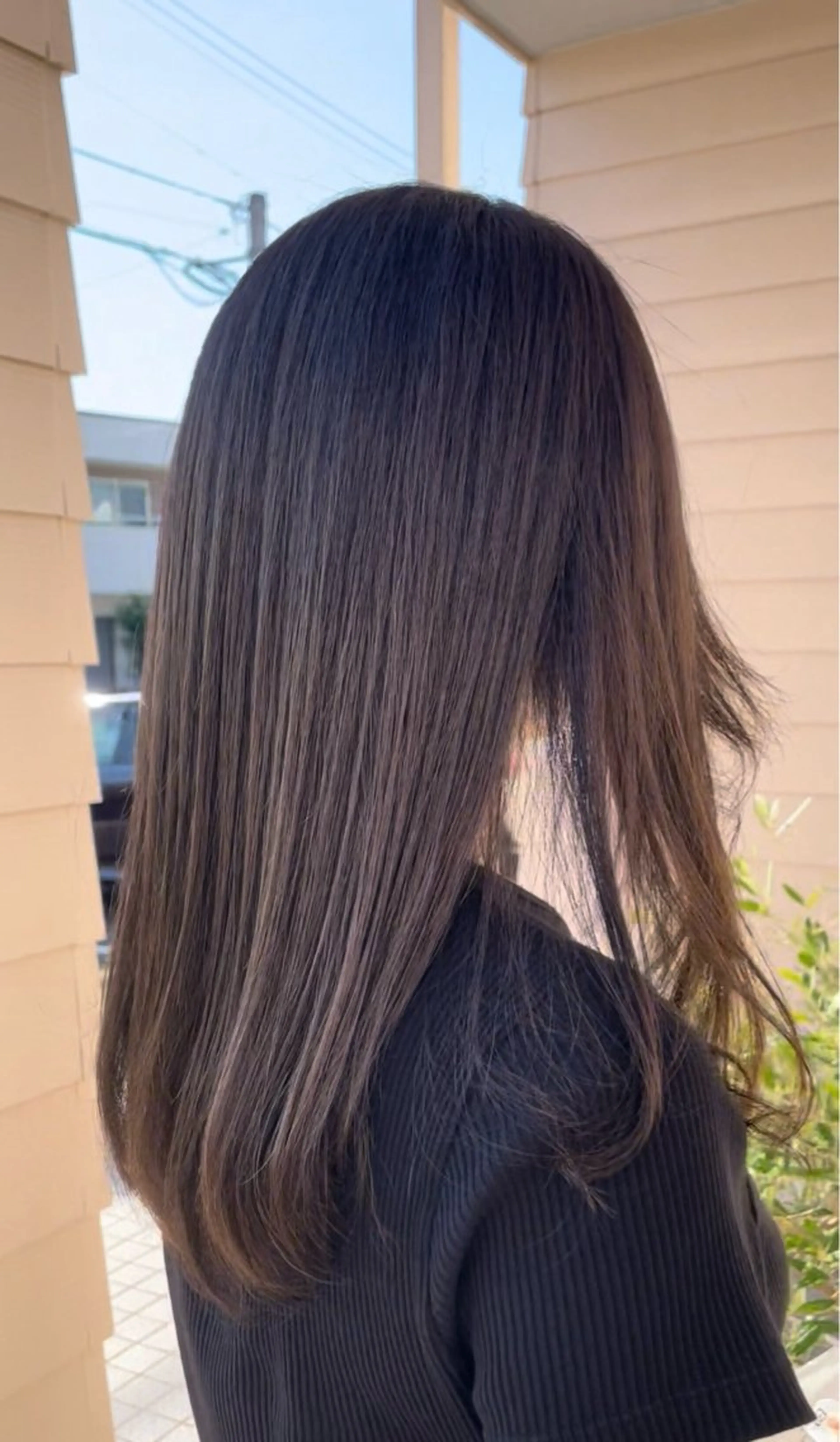 カラー 河合 愛実のヘアスタイル