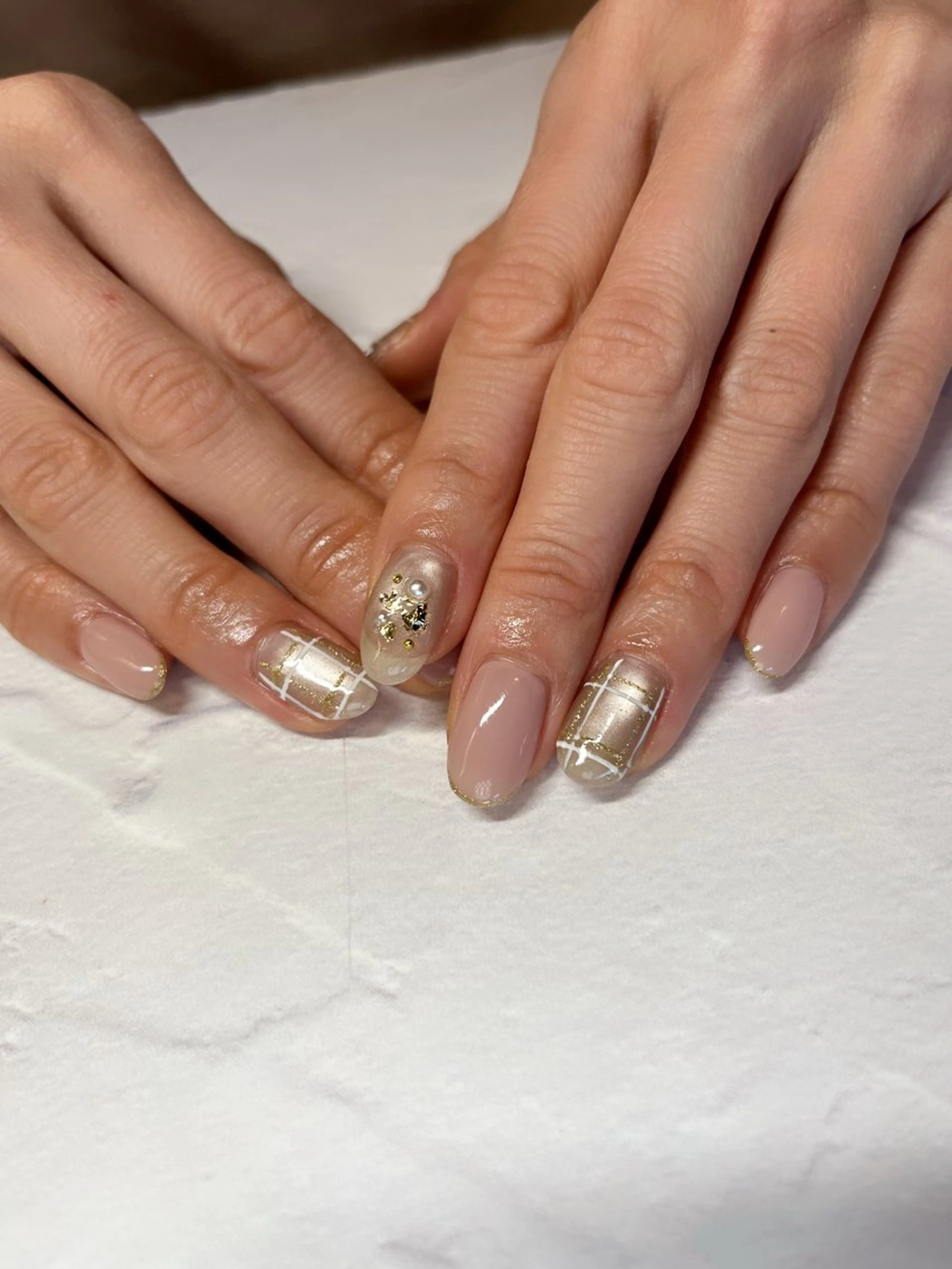 ネイル ハンドネイル li___nail 31のネイルデザイン