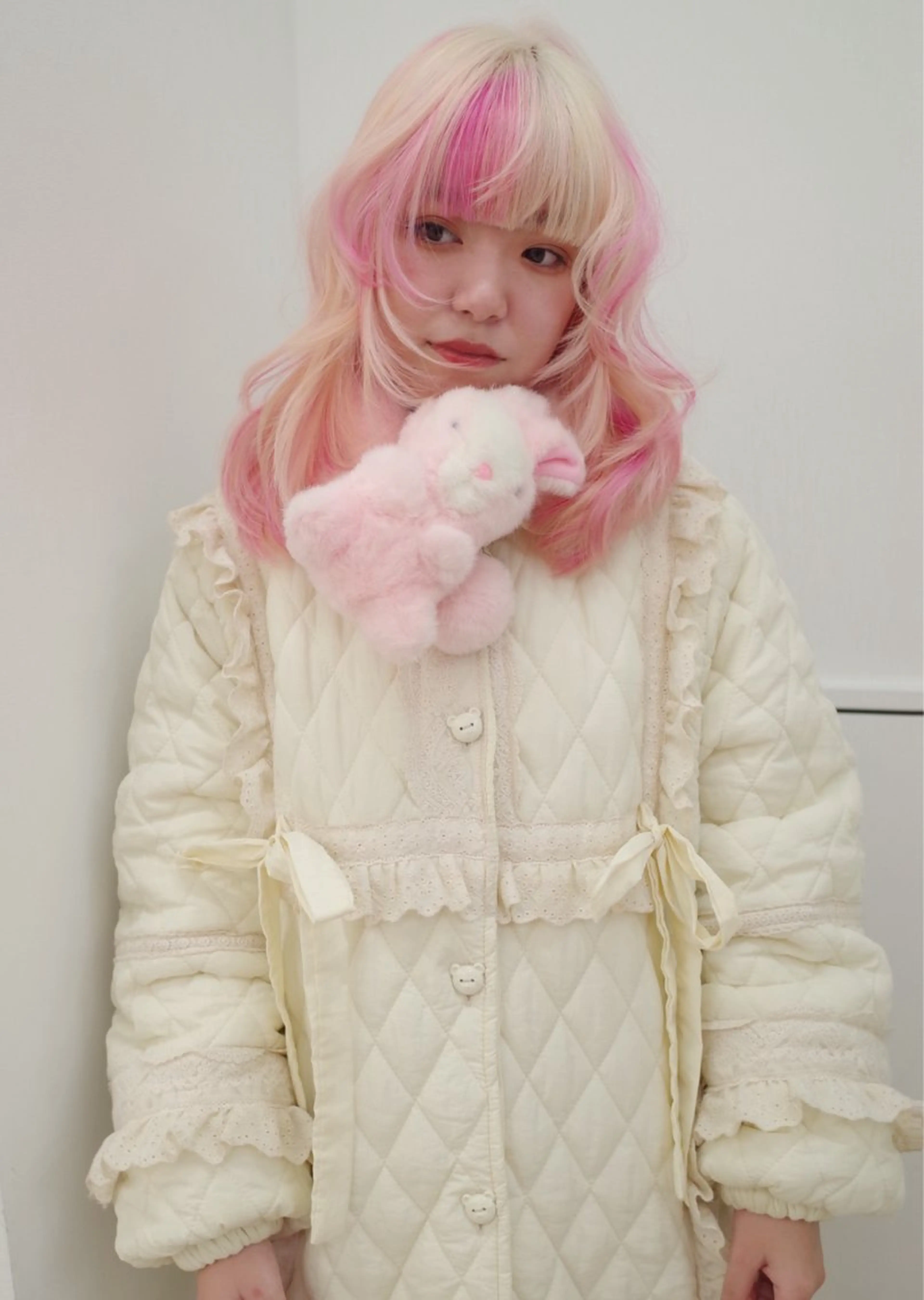 セミロング カラー IDE AYANEのヘアスタイル