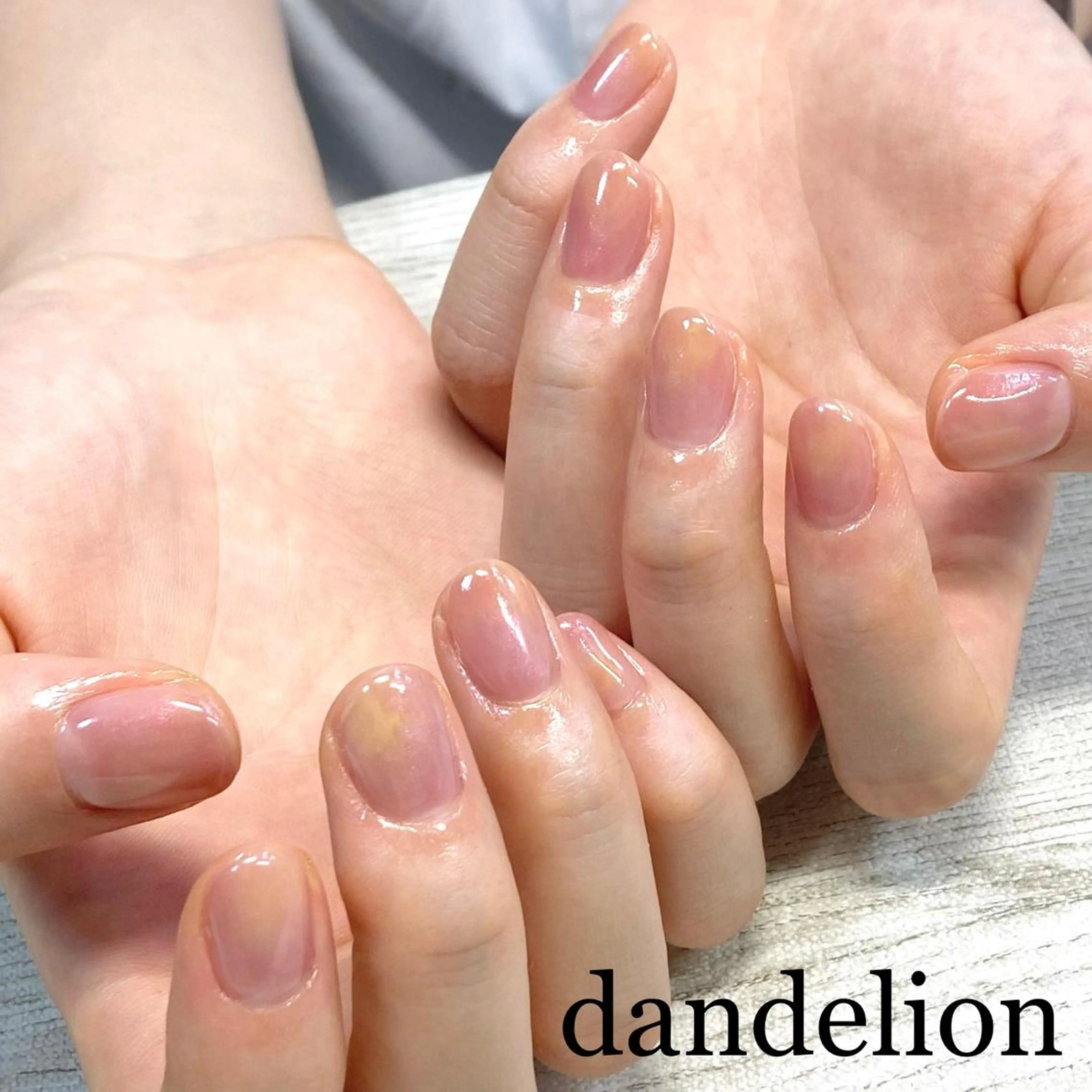 ネイル ハンドネイル ハンドケア dandelion ダンデライオンのネイルデザイン