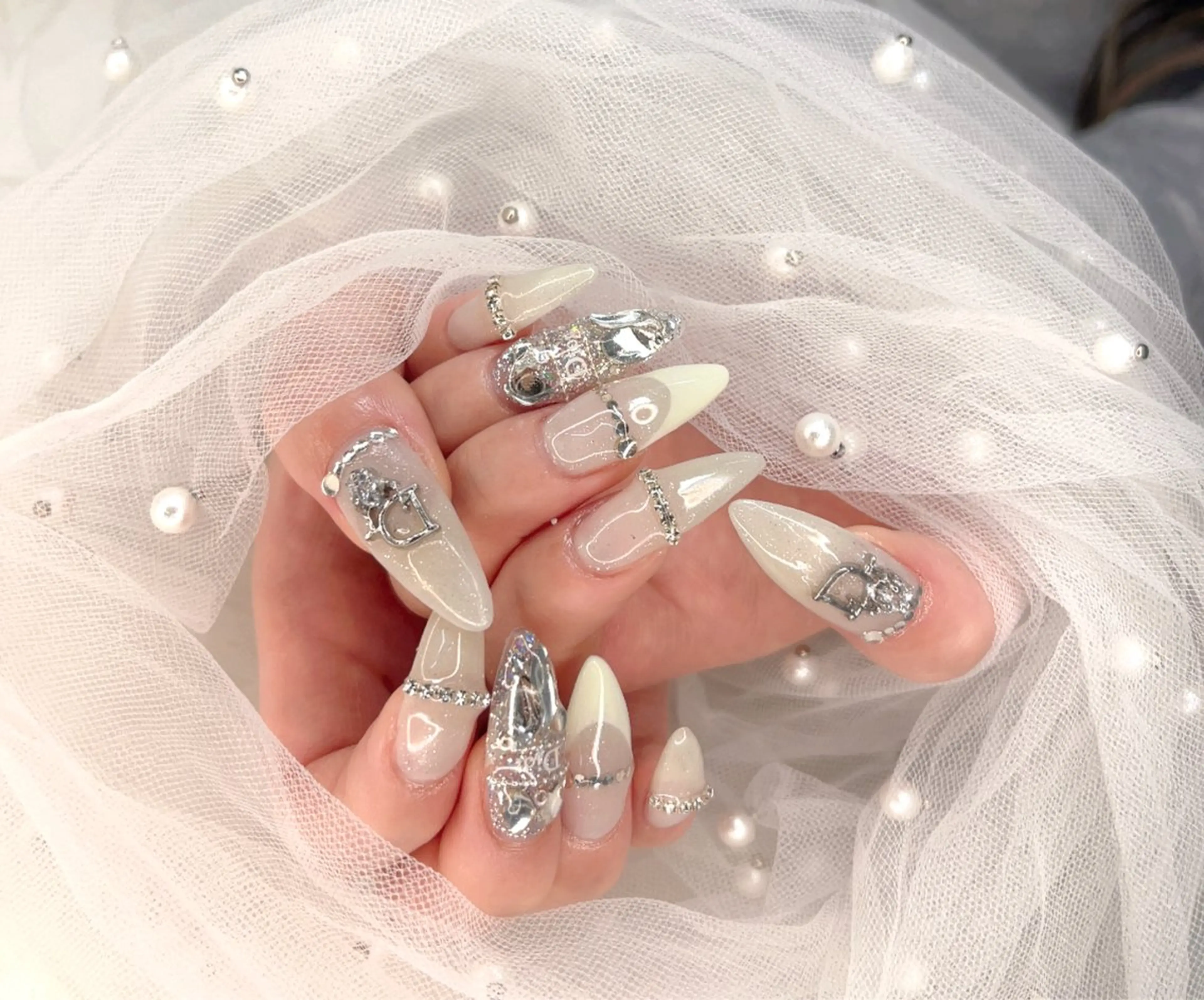 ネイル ハヤシ ミカのネイルデザイン