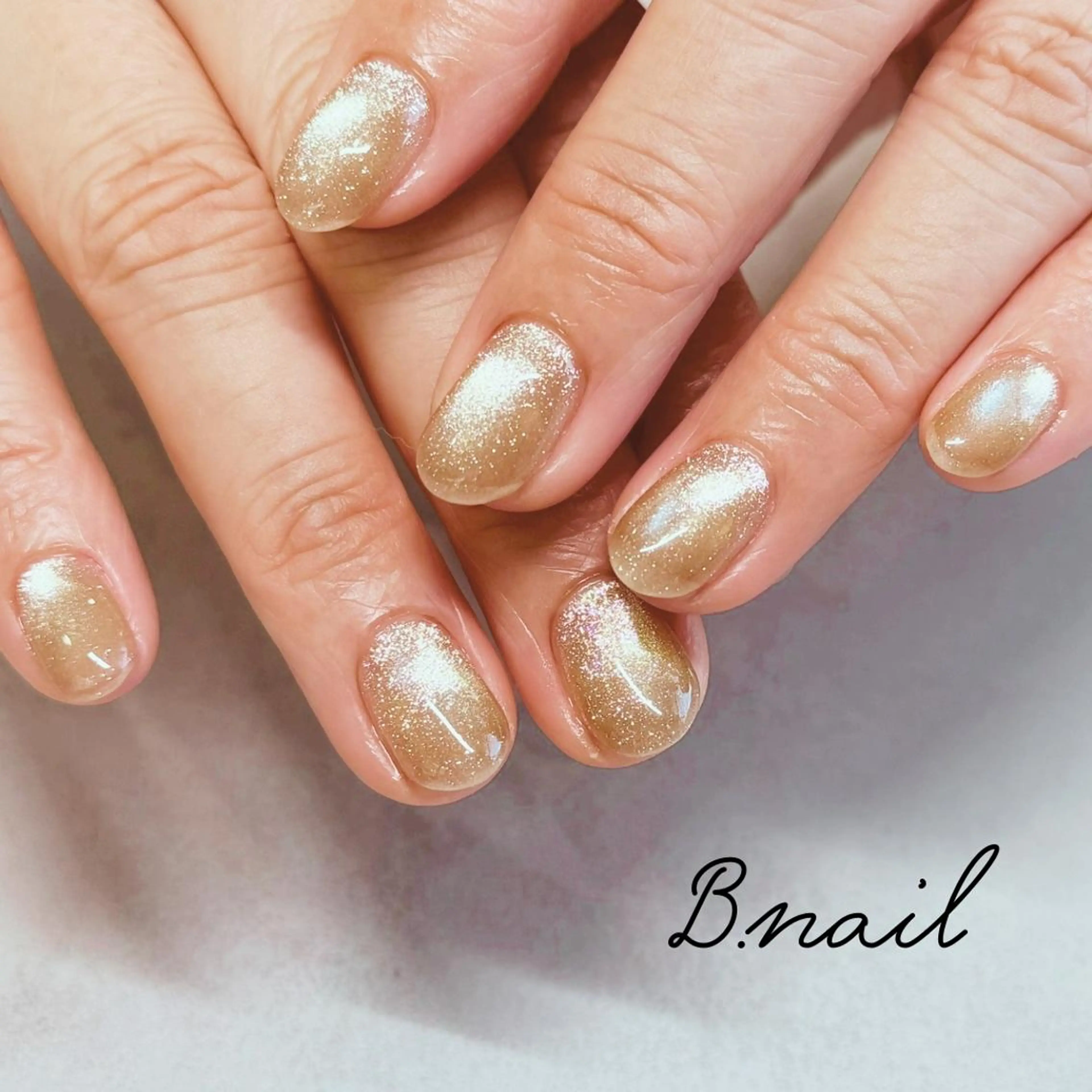 ネイル ゴールド マグネットネイル ワンカラーネイル B.nail mitoのネイルデザイン