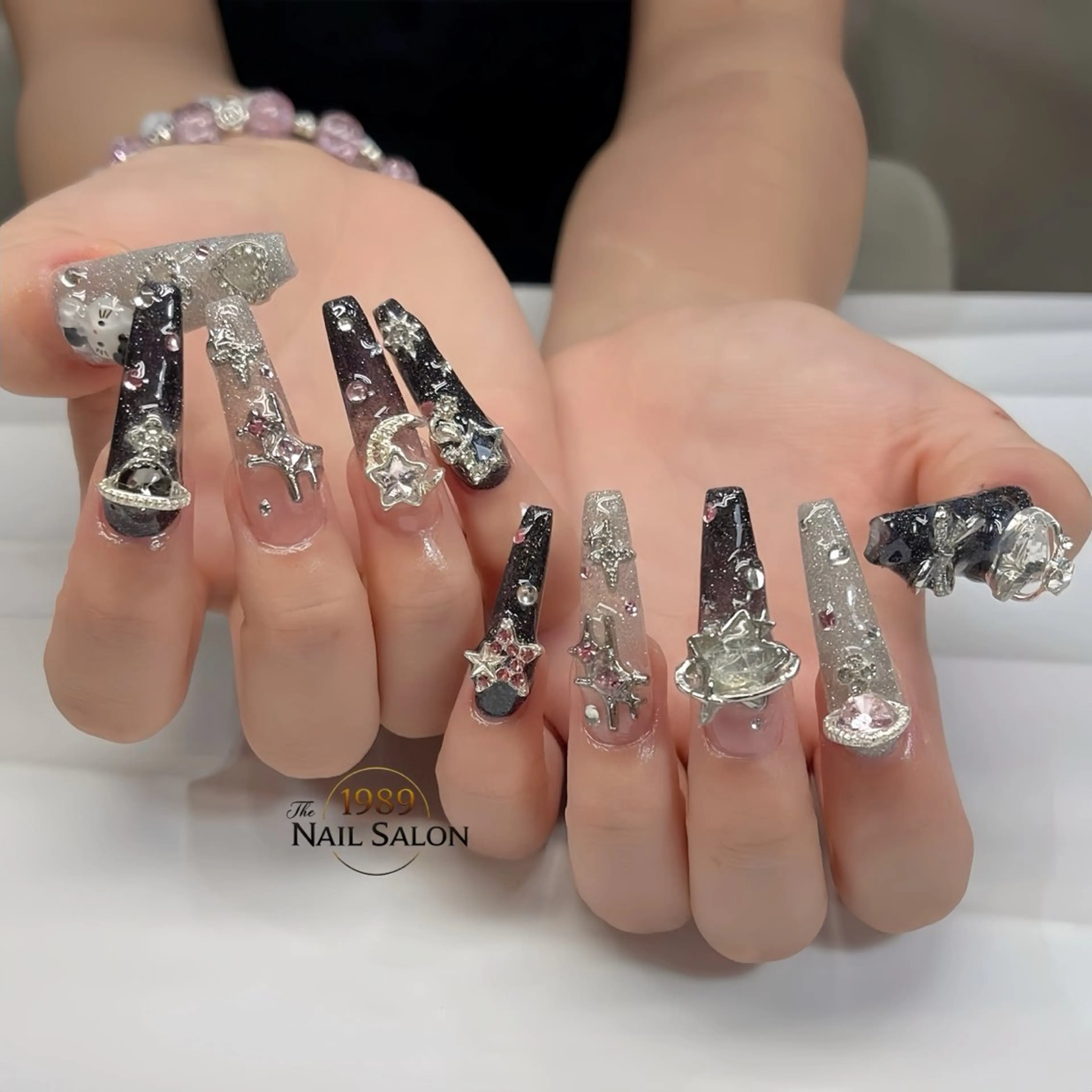 ネイル ハンドネイル The 1989 Nail Salonのネイルデザイン