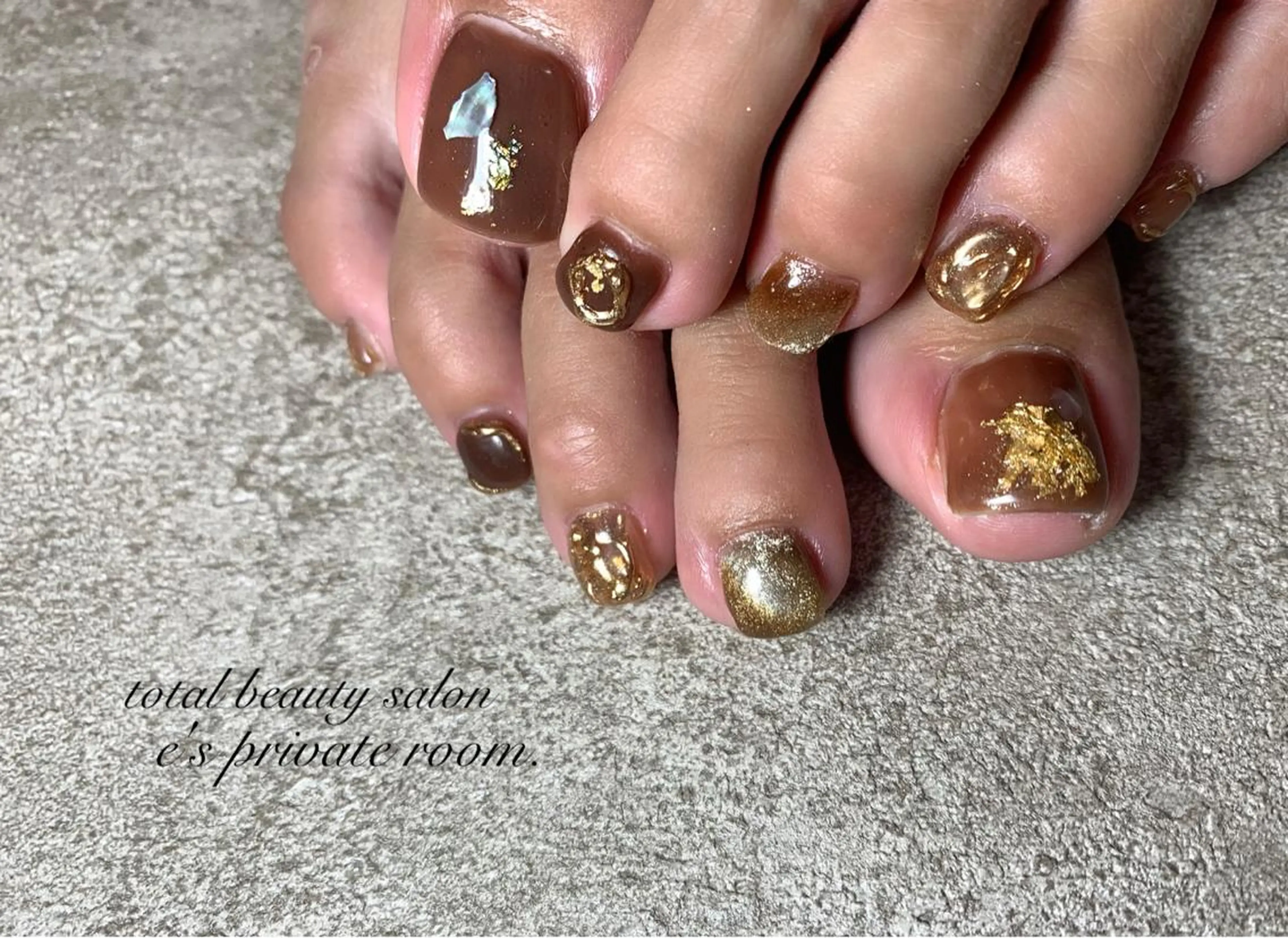 ネイル LAVISH nail salonのネイルデザイン