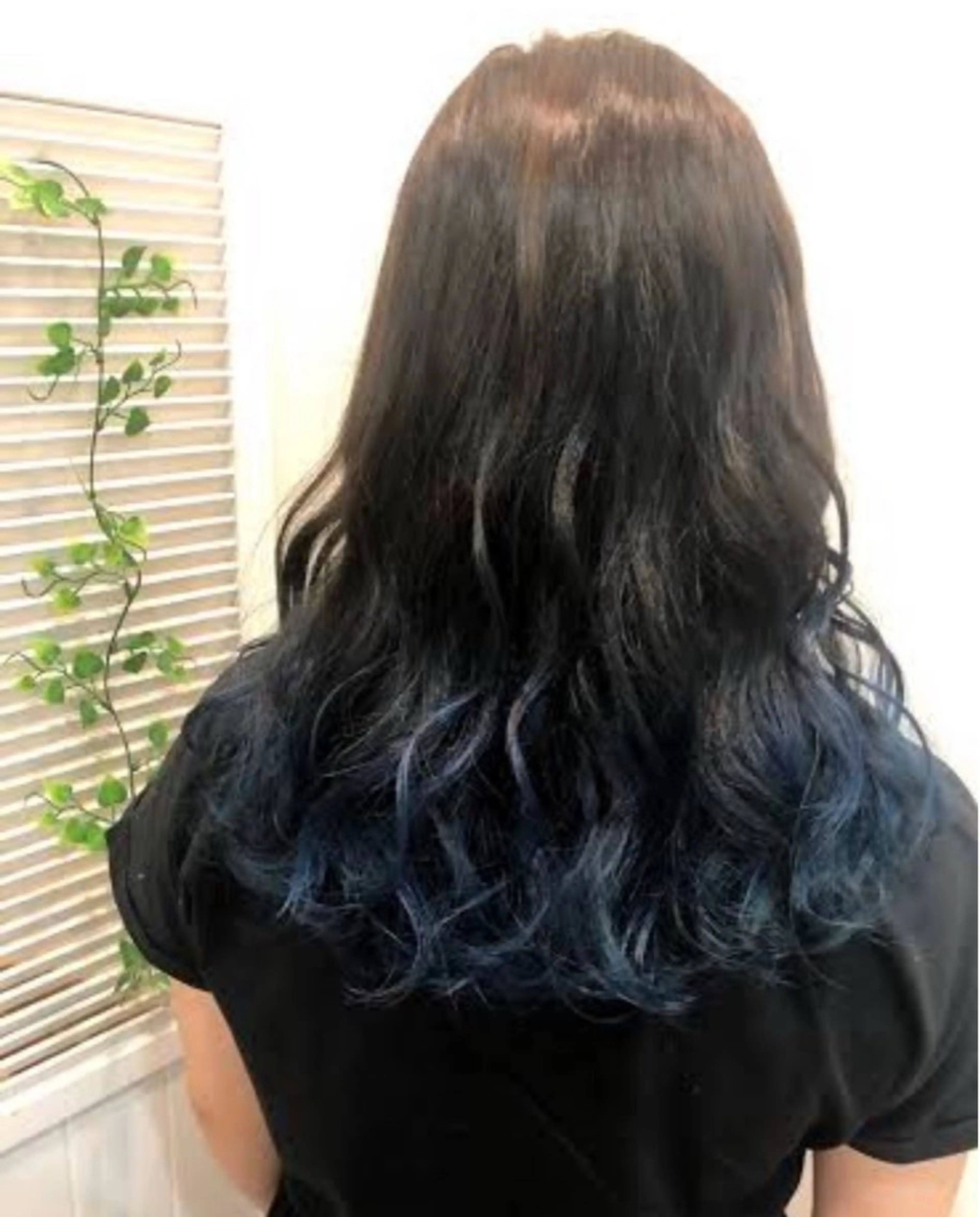 ロング 松野 奈月のヘアスタイル