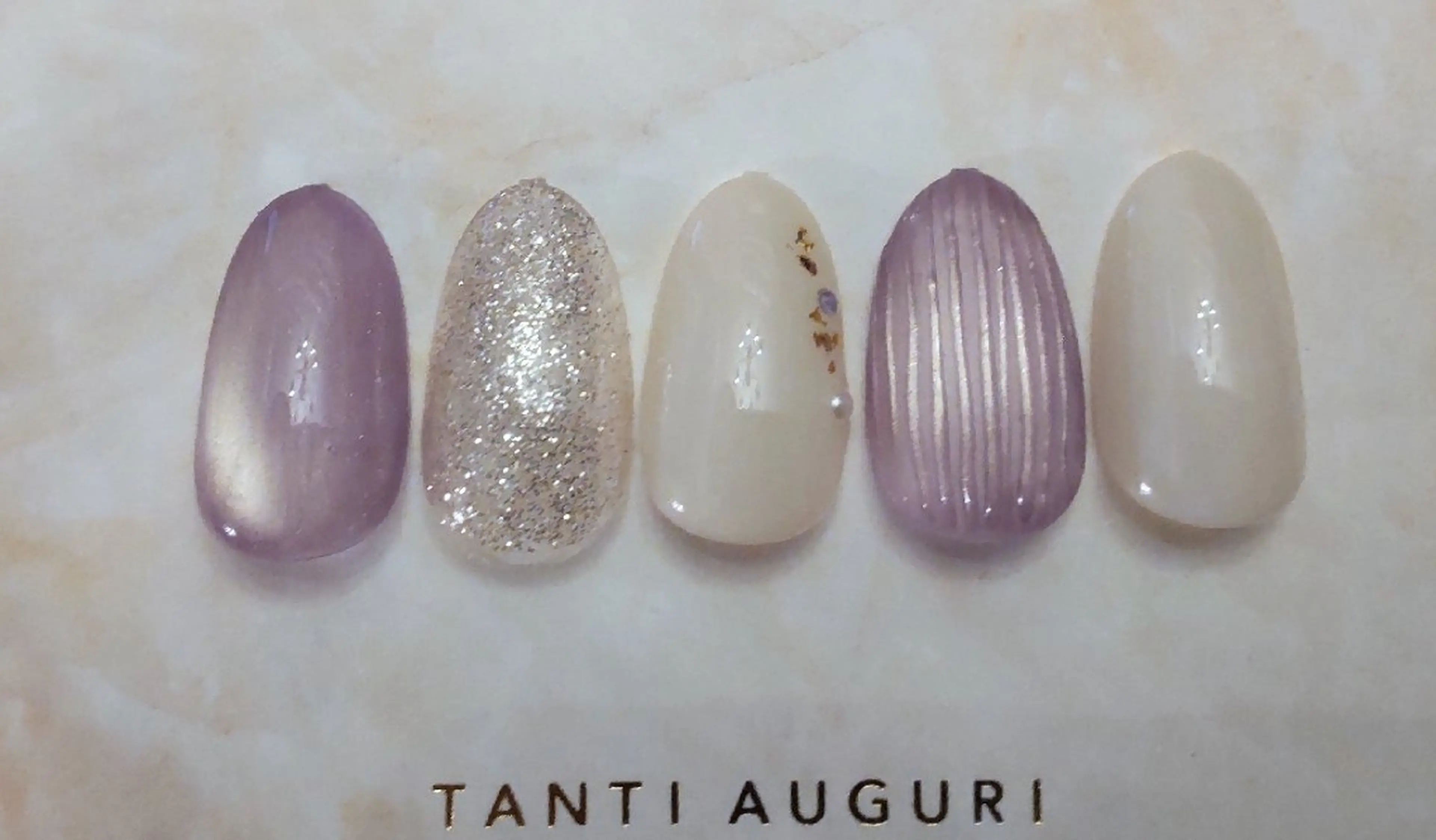 ネイル Éva nail MARIのネイルデザイン
