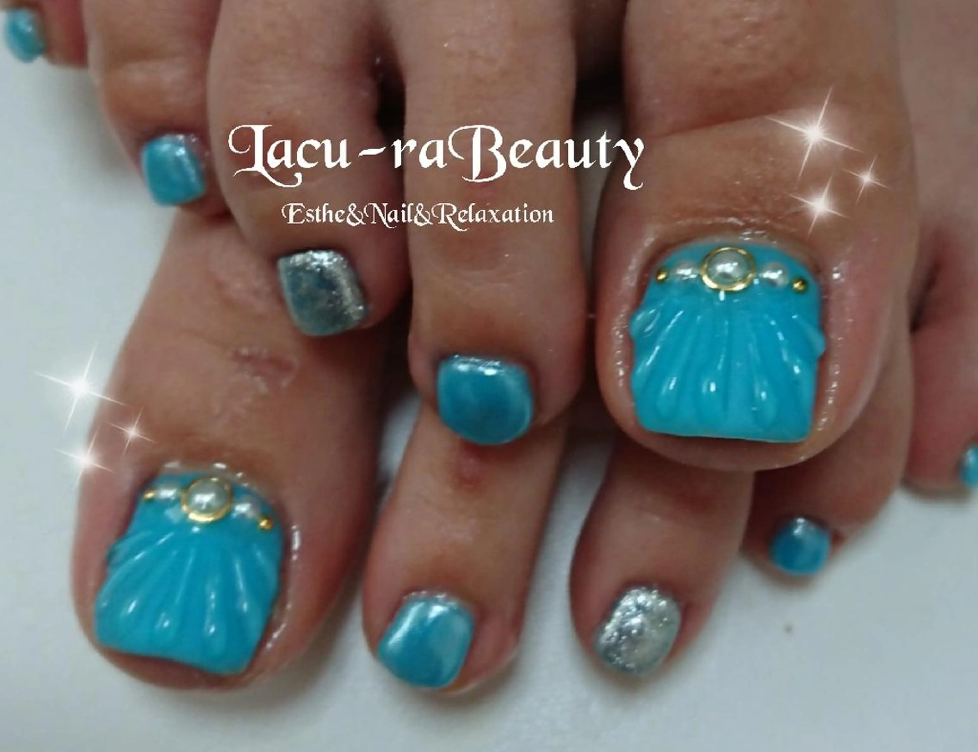 ネイル 小顔と腸の専門店 ラクーラビューティのエステ・リラクイメージ