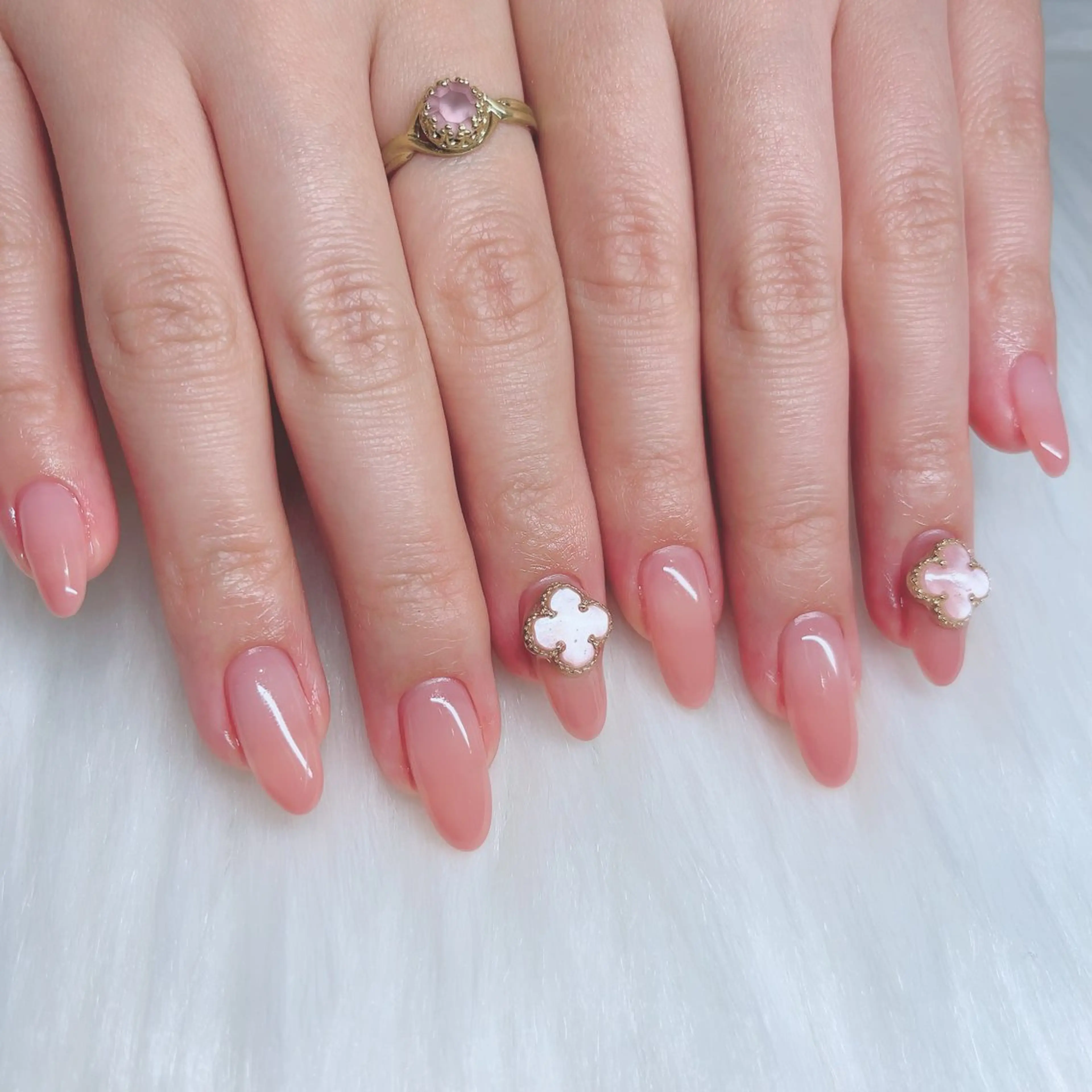 ネイル Miki 本町駅｜💅‎🤍のネイルデザイン
