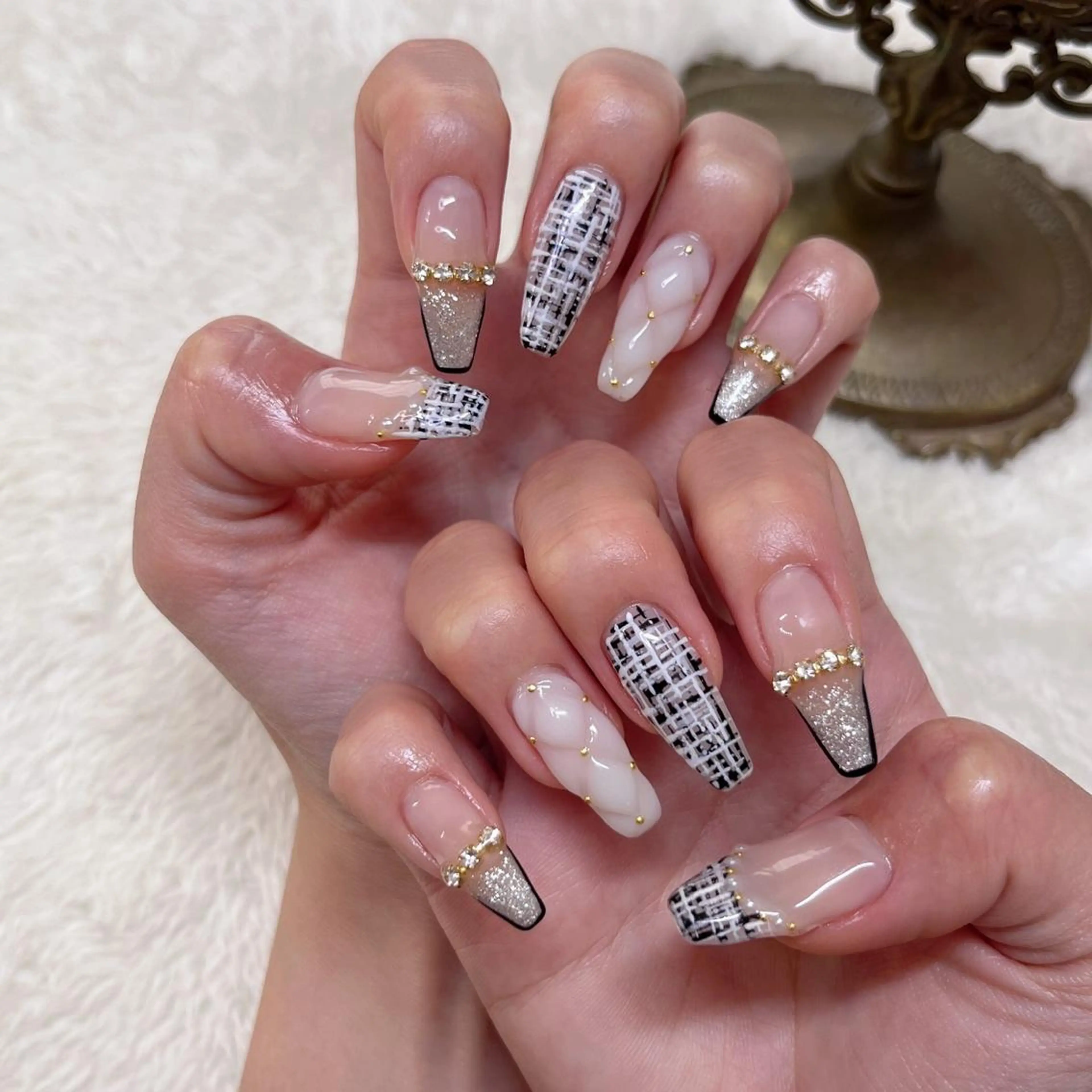 ネイル フレンチネイル キラキラネイル ストーンネイル 🩵池袋heart nail🩵のネイルデザイン