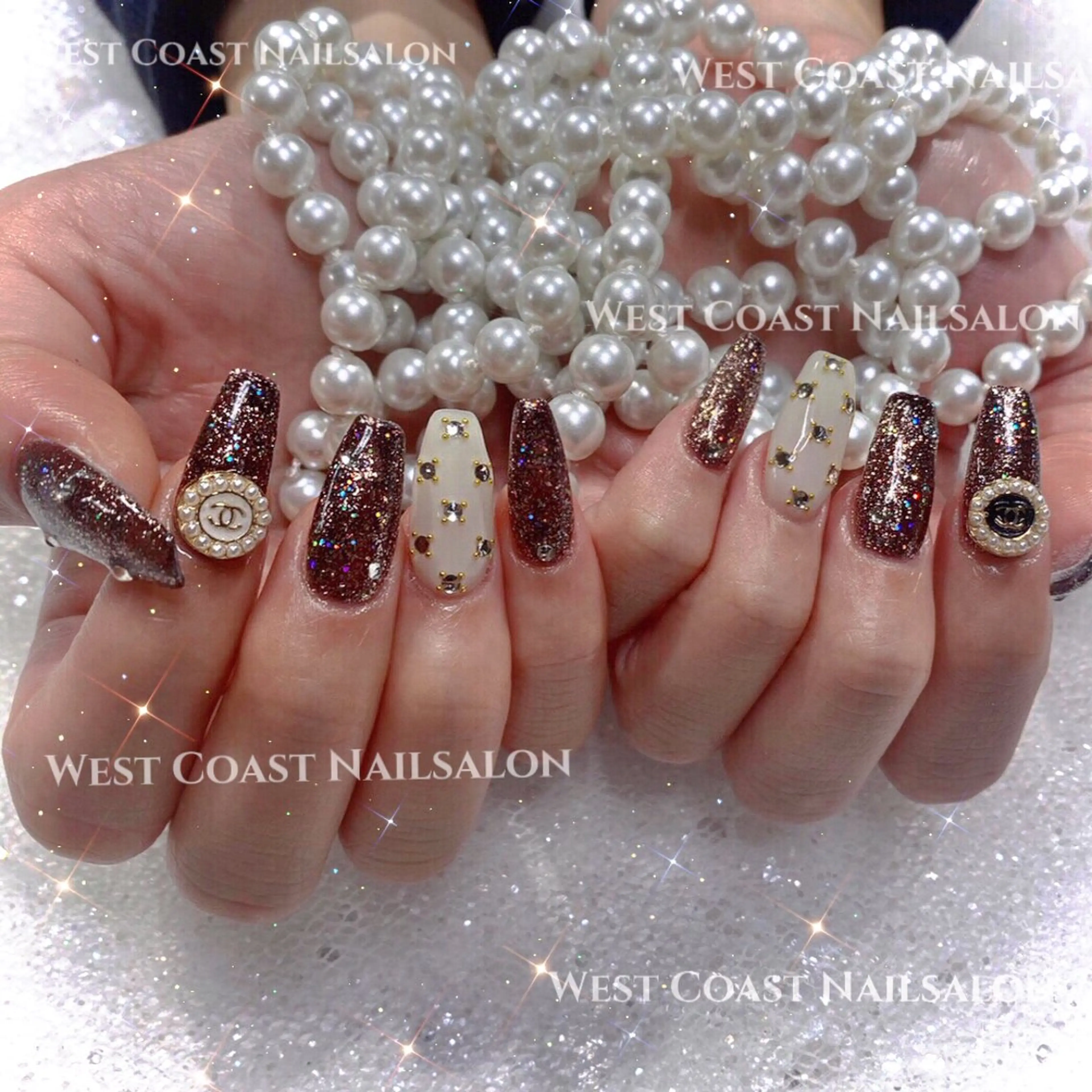 ネイル ハンドネイル リボン、ガーリー パーツ放題専門店のネイルデザイン