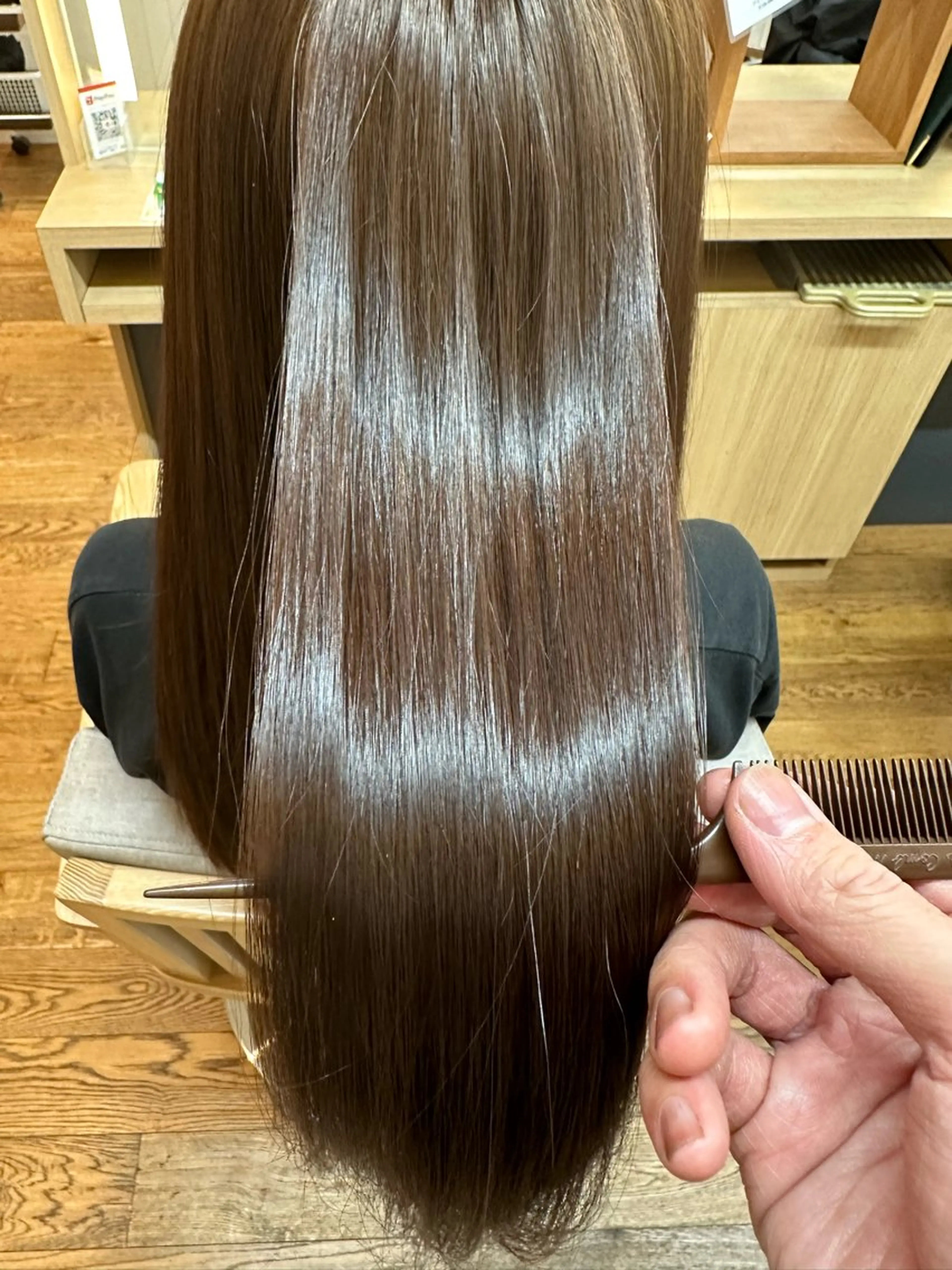 ロング トリートメント ナチュラルカラー✨ SHINYAのヘアスタイル